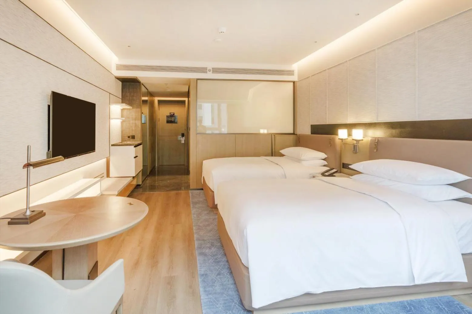 Bed in Luoyang Marriott Hotel