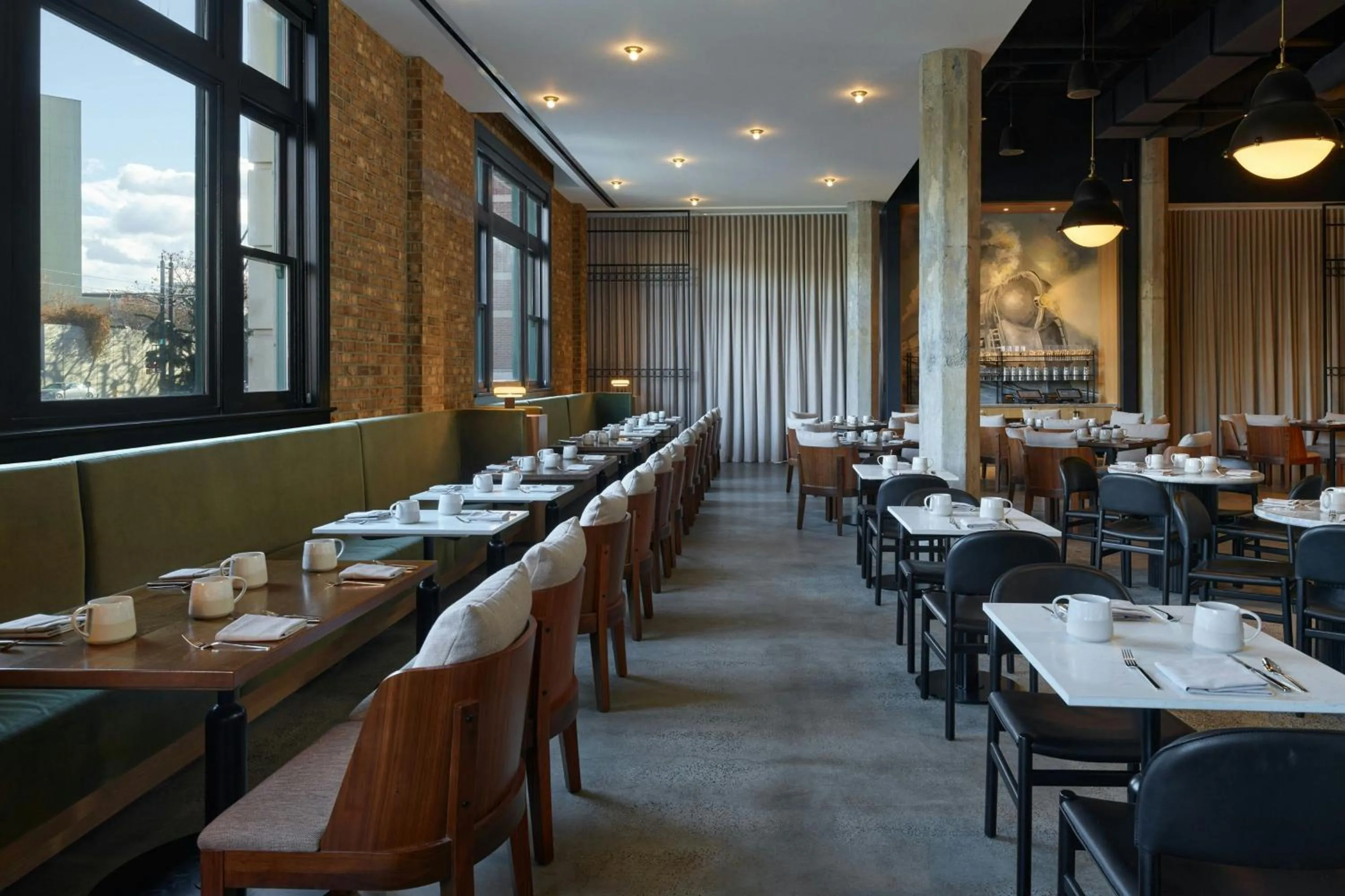 Restaurant/places to eat in Asher Adams, Autograph Collection