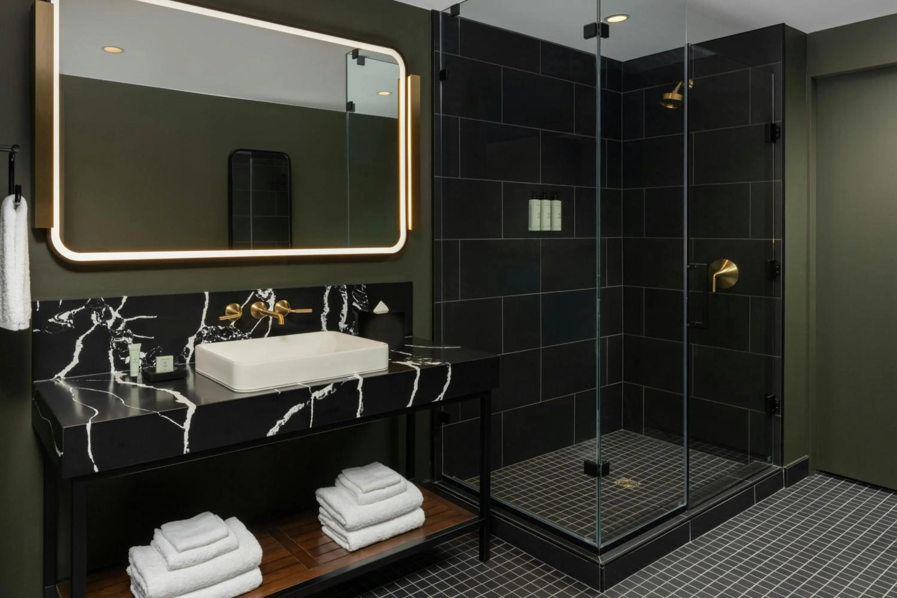 Bathroom in Asher Adams, Autograph Collection