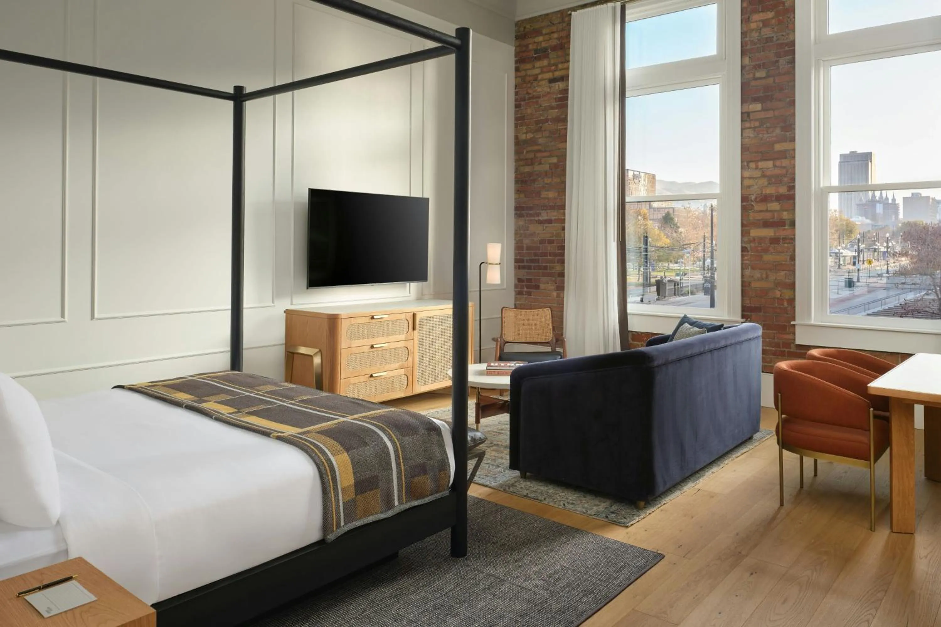 Bedroom, Bed in Asher Adams, Autograph Collection