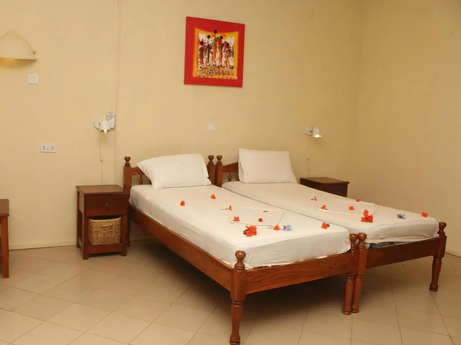 Standard Twin Room in Lemon Creek Hotel Resort Standard Twin Room in Lemon Creek Hotel Resort