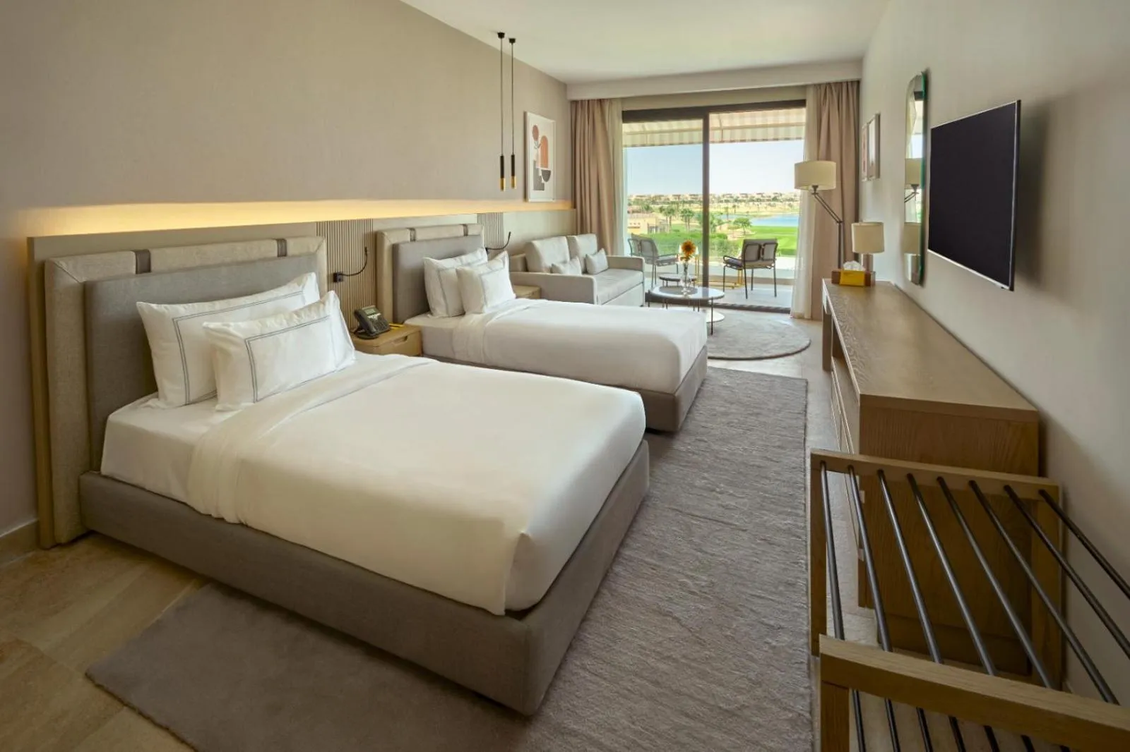 Bedroom, Bed in The G Einbay Golf Resort