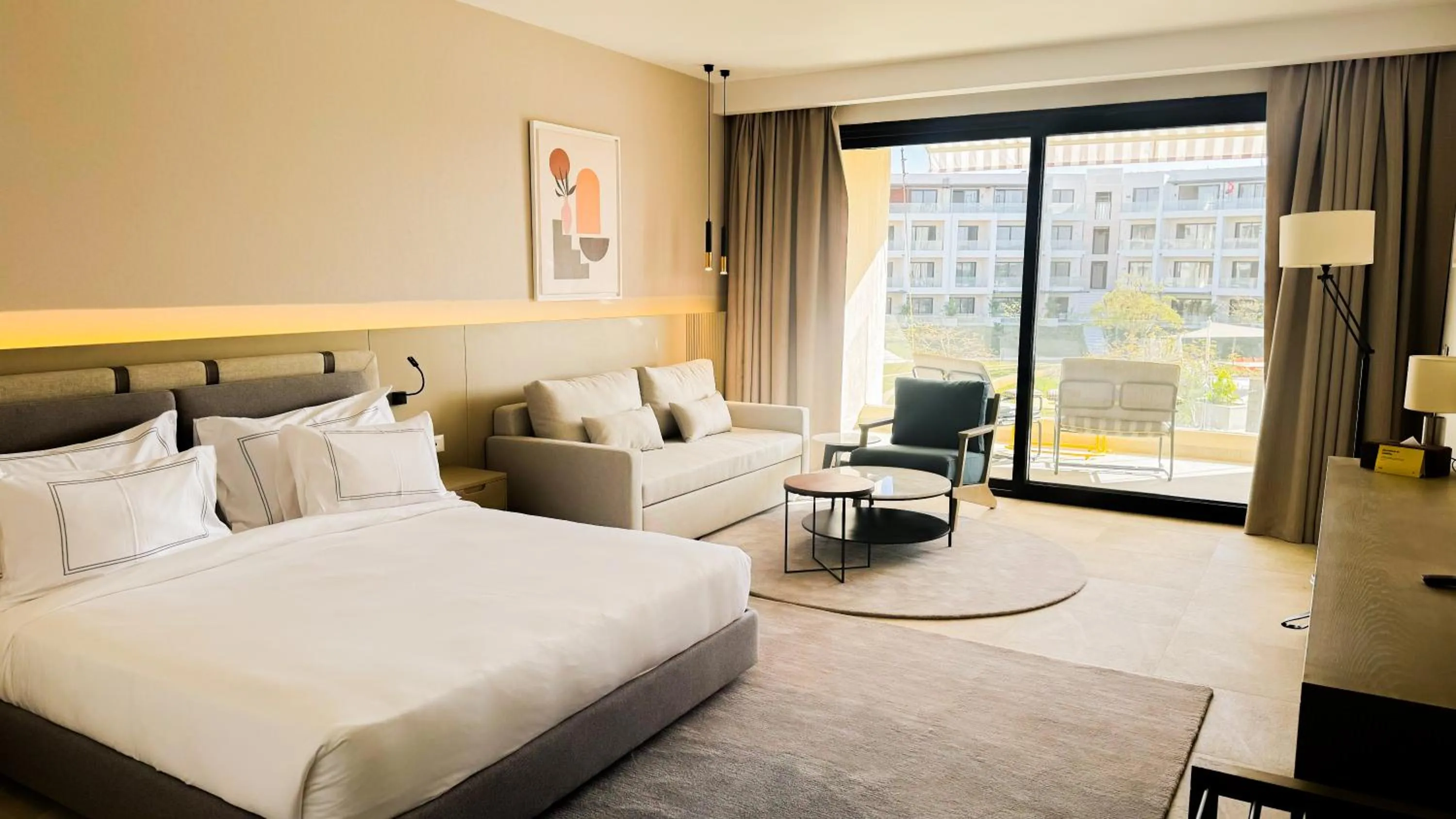 Bed in The G Einbay Golf Resort