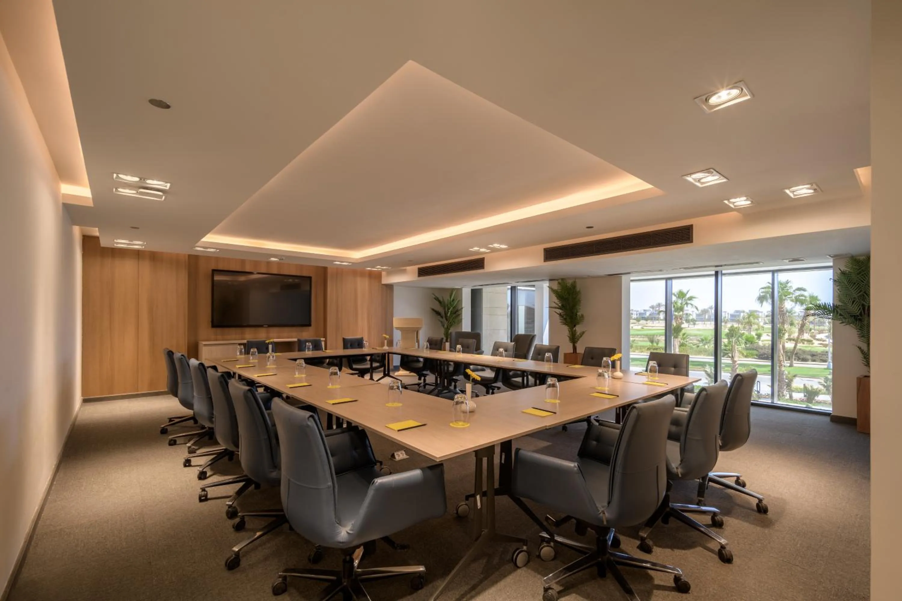 Meeting/conference room in The G Einbay Golf Resort