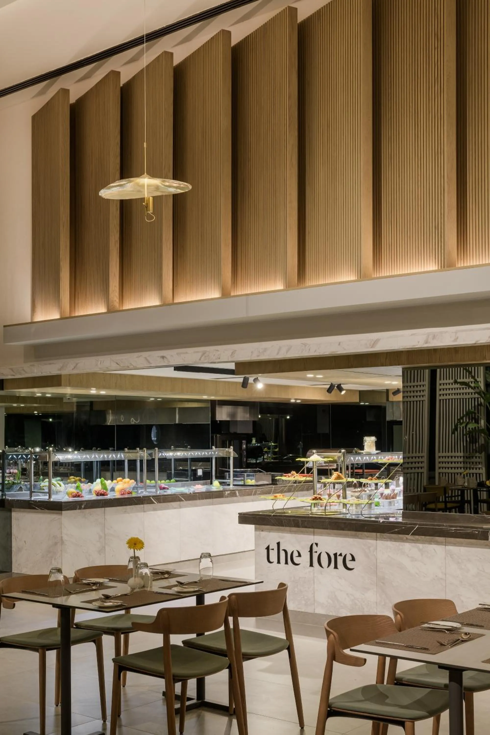 Restaurant/places to eat in The G Einbay Golf Resort