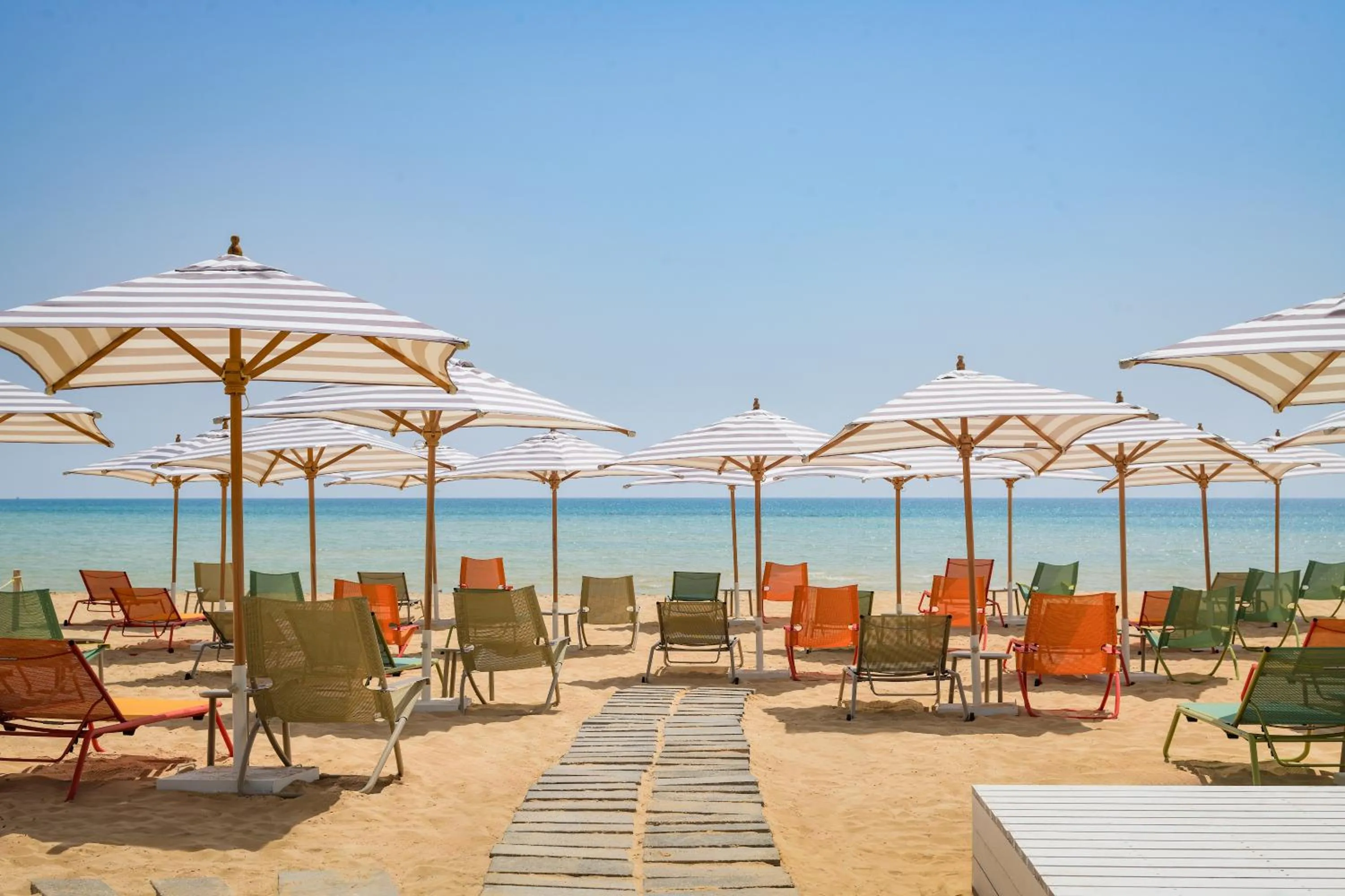 Restaurant/places to eat in The G Einbay Golf Resort