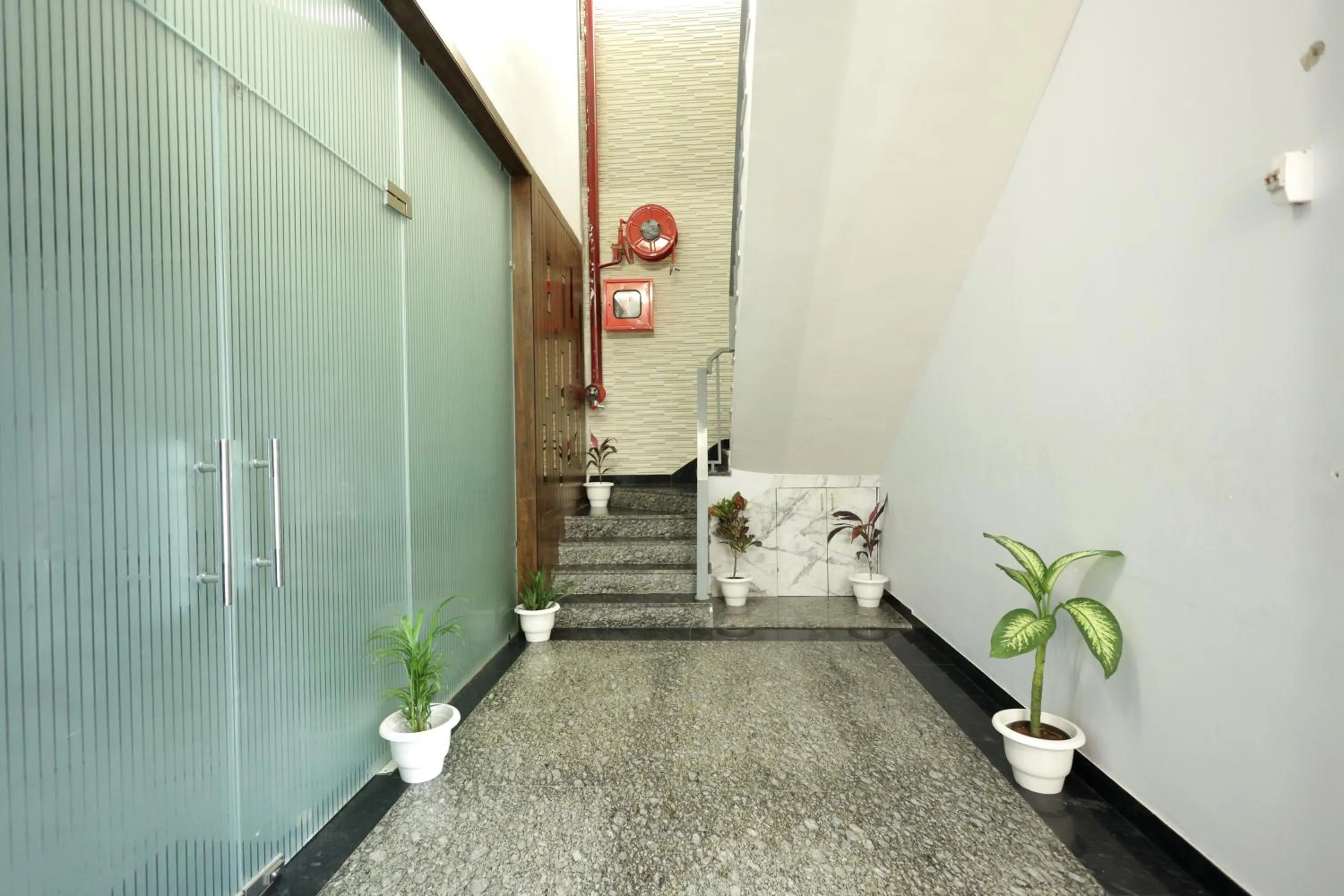 Guests in Hotel Shrinath Palace