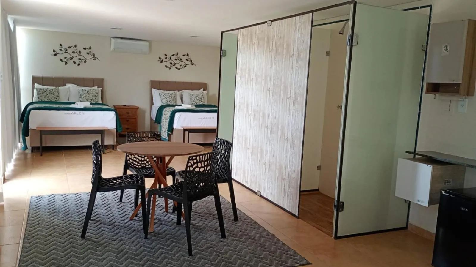 Bed in Hotel Arlen 4