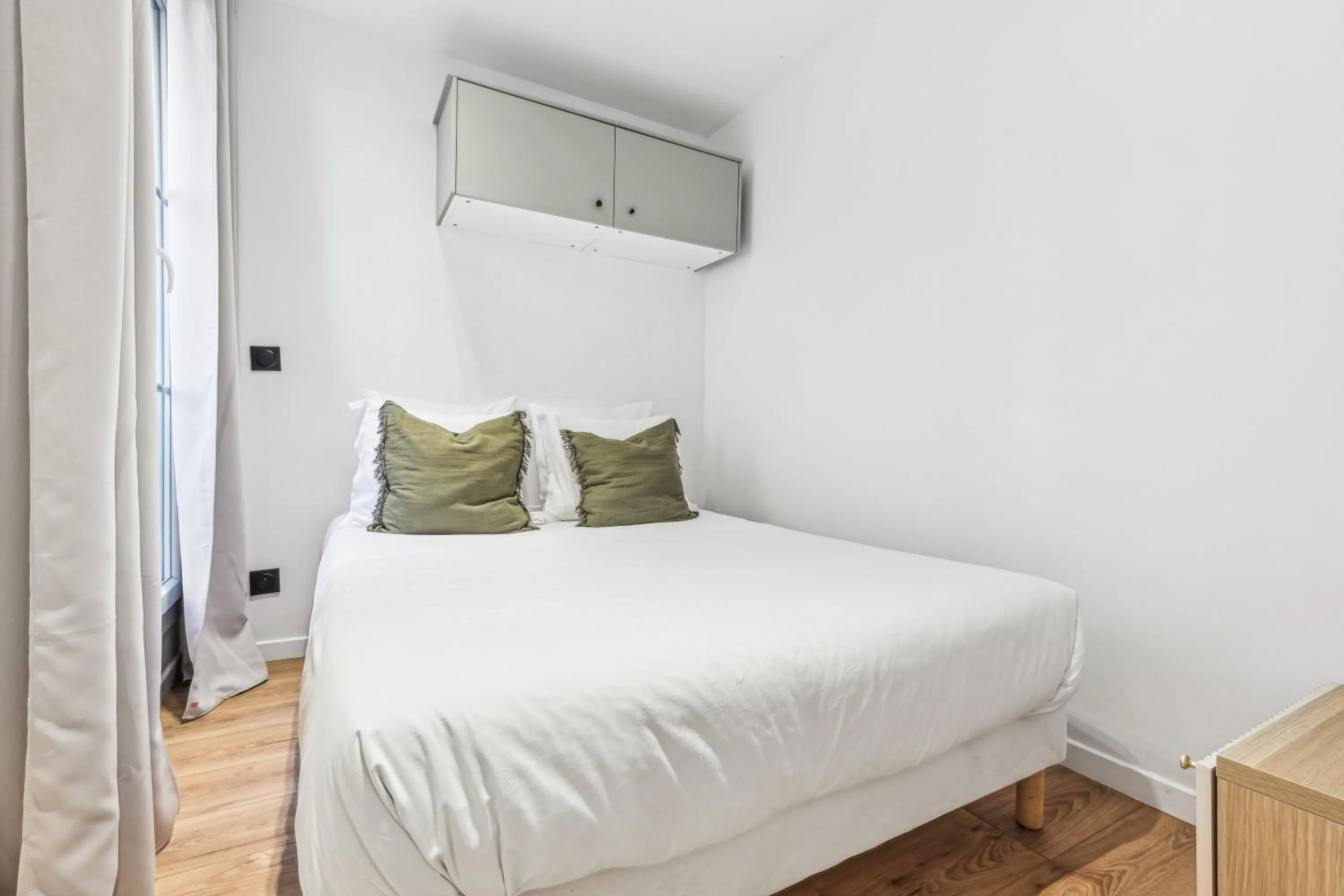 Bedroom, Bed in Rivages du Vieux Port