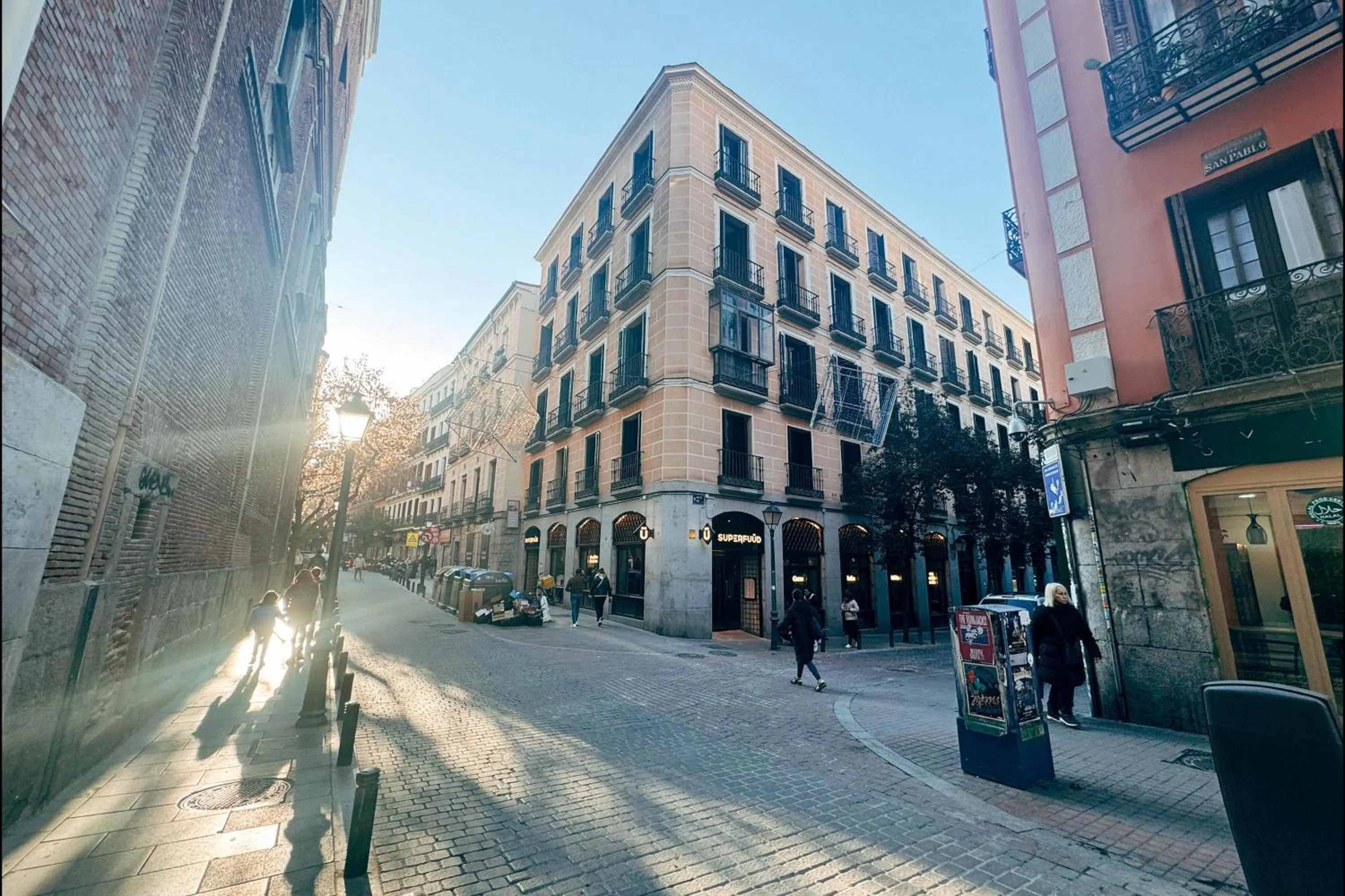 Property building in Adventure Hostel Madrid