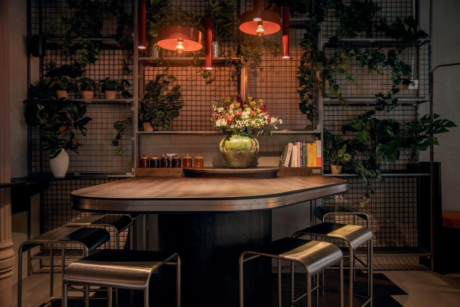 Restaurant/places to eat in Adventure Hostel Madrid