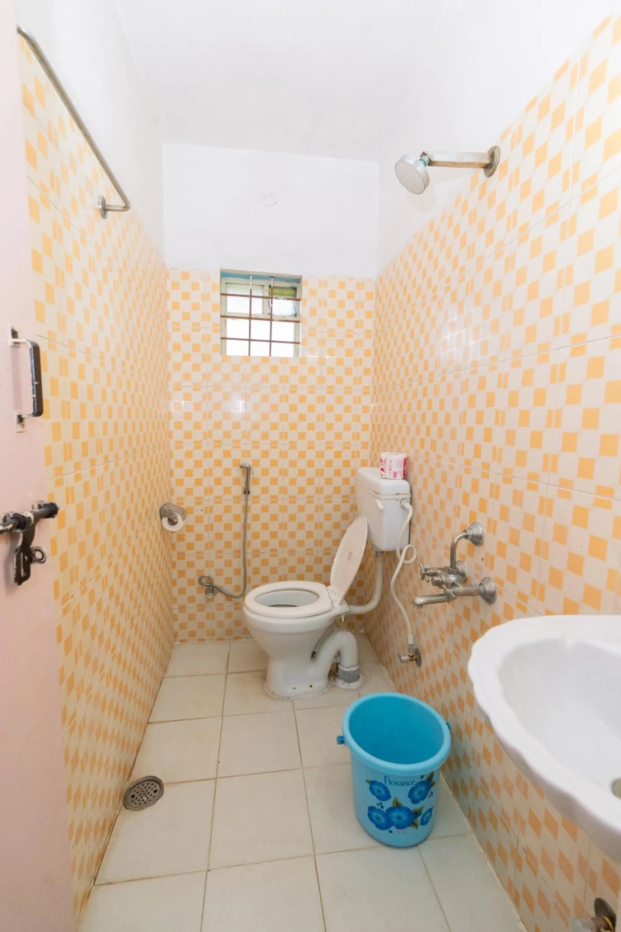 Shower in Hotel Natasha Regency Bangalore Airport