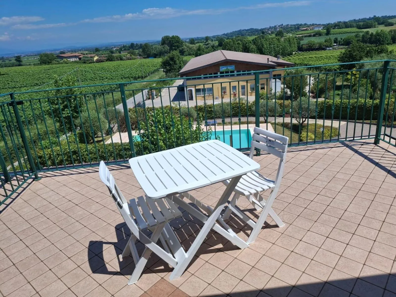 Swimming pool in Albergo quatro pini