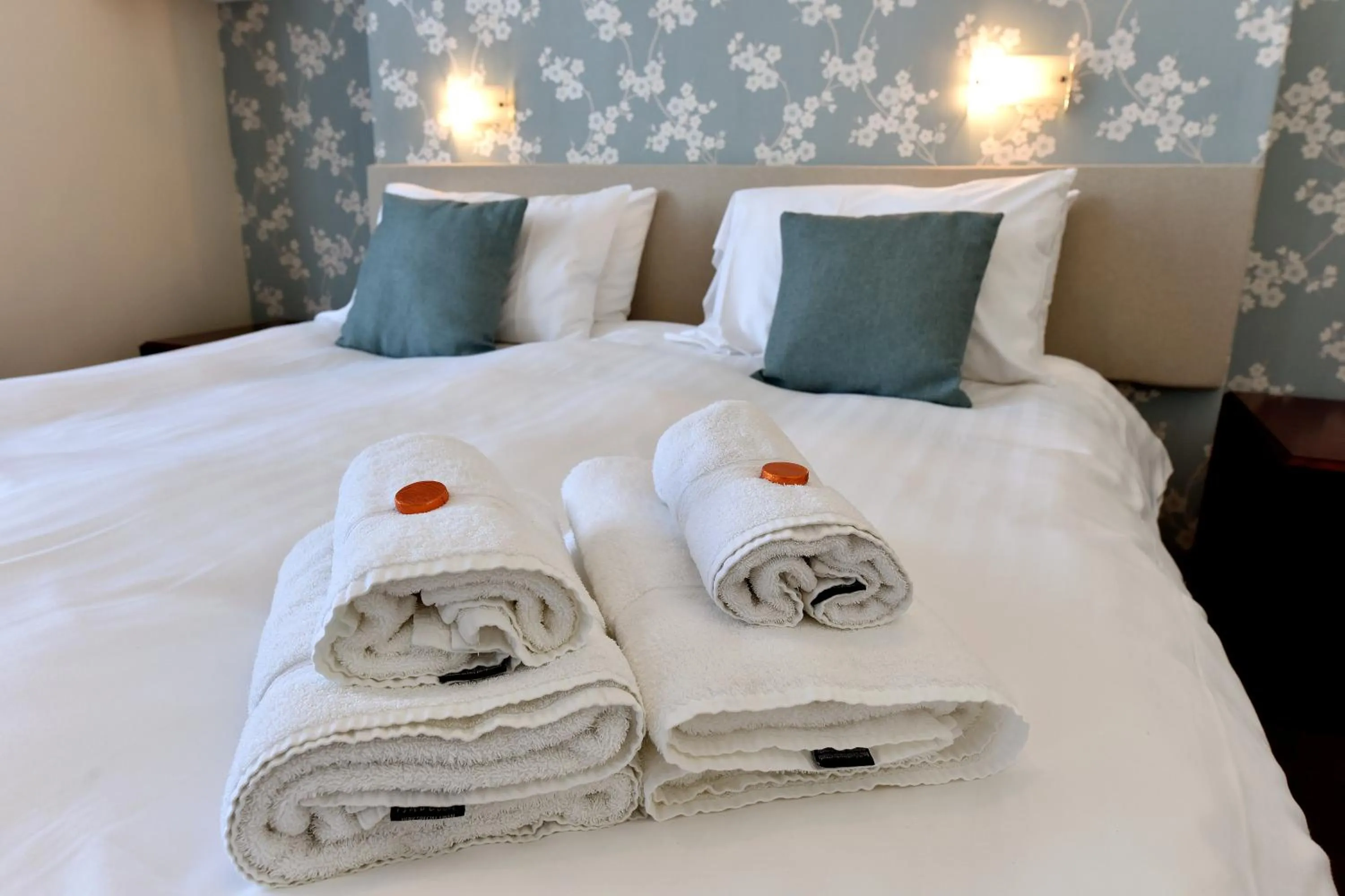 Bed in Phoenix Court Hotel