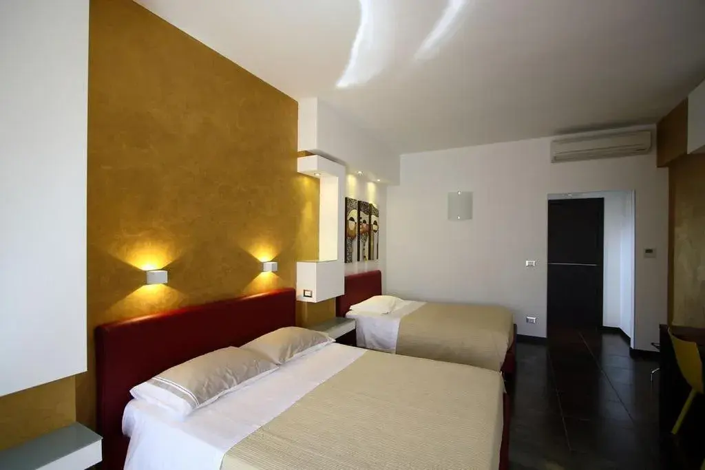 Deluxe Triple Room - single occupancy in B&B Imbriani 24 Deluxe Triple Room - single occupancy in B&B Imbriani 24