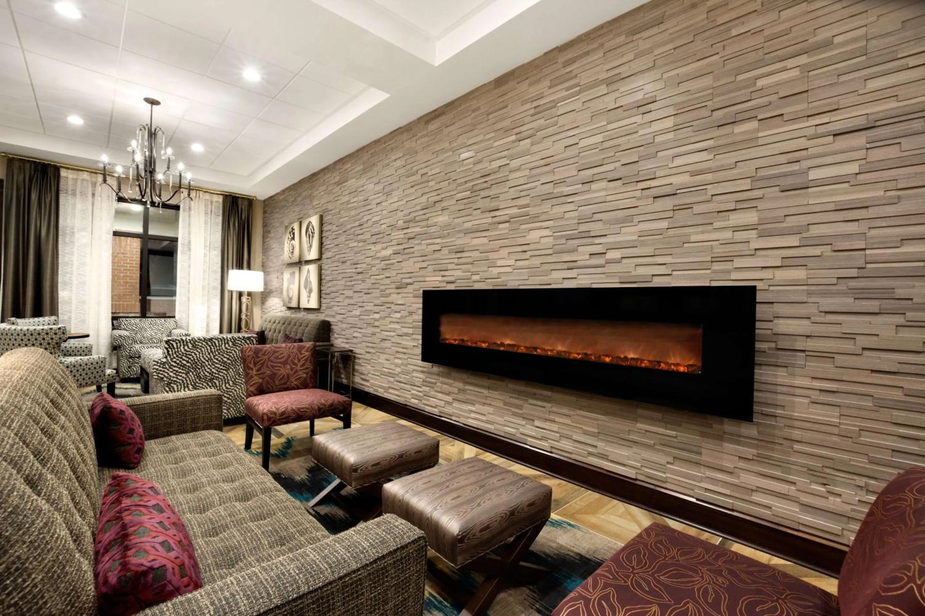 Lobby or reception in DoubleTree by Hilton Charleston Mount Pleasant