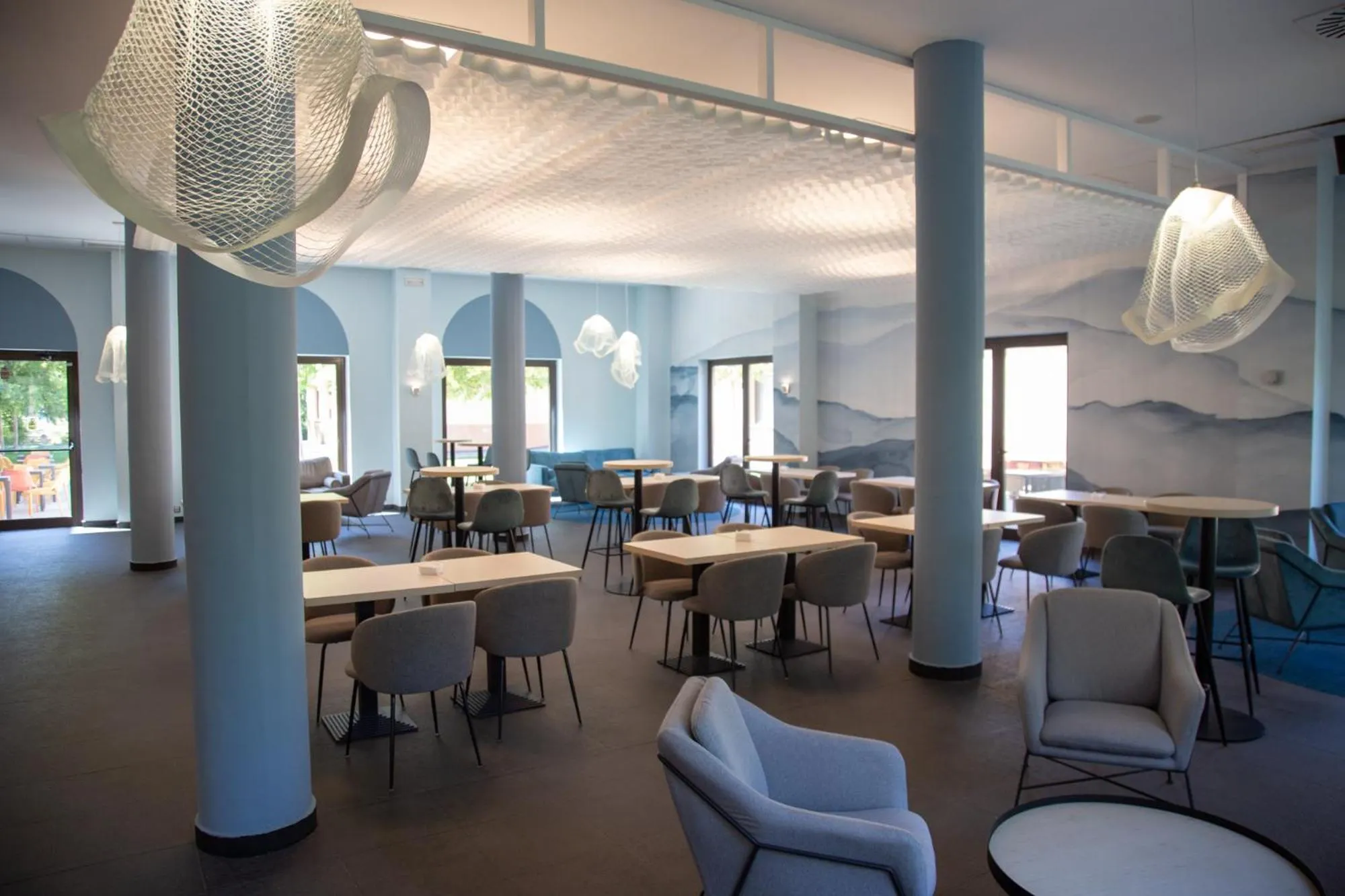 Lounge or bar in Hotel Real Balneario Carlos III