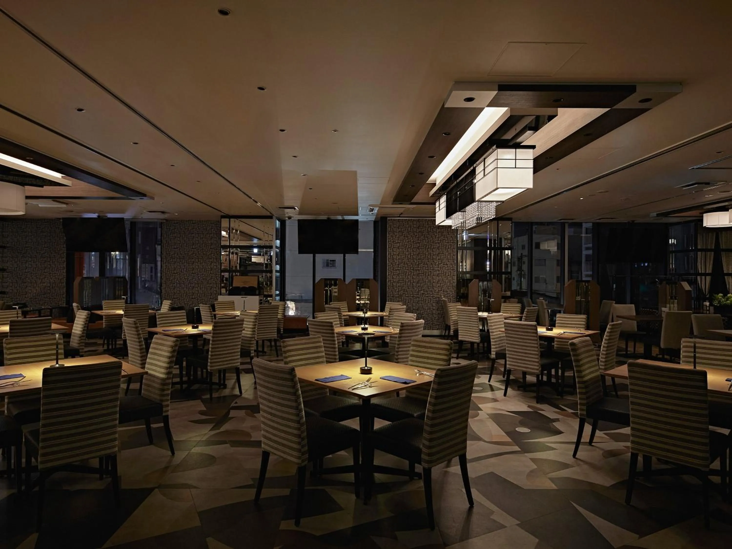 Restaurant/places to eat in APA Hotel & Resort Osaka Namba Ekimae Tower