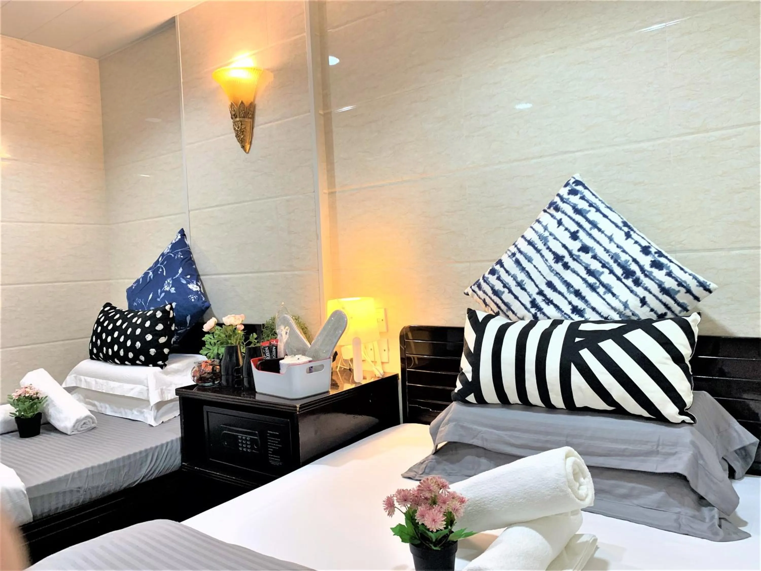 Bed in Sydney Hostel