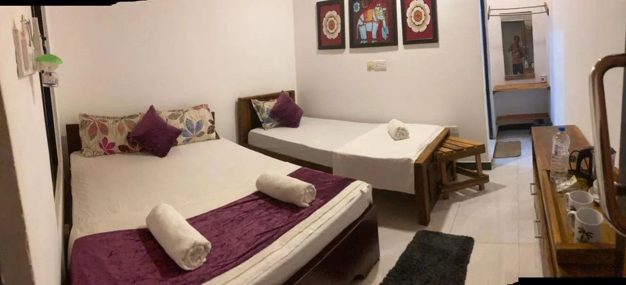 Bed in Ceylon Beach haven Uppuveli