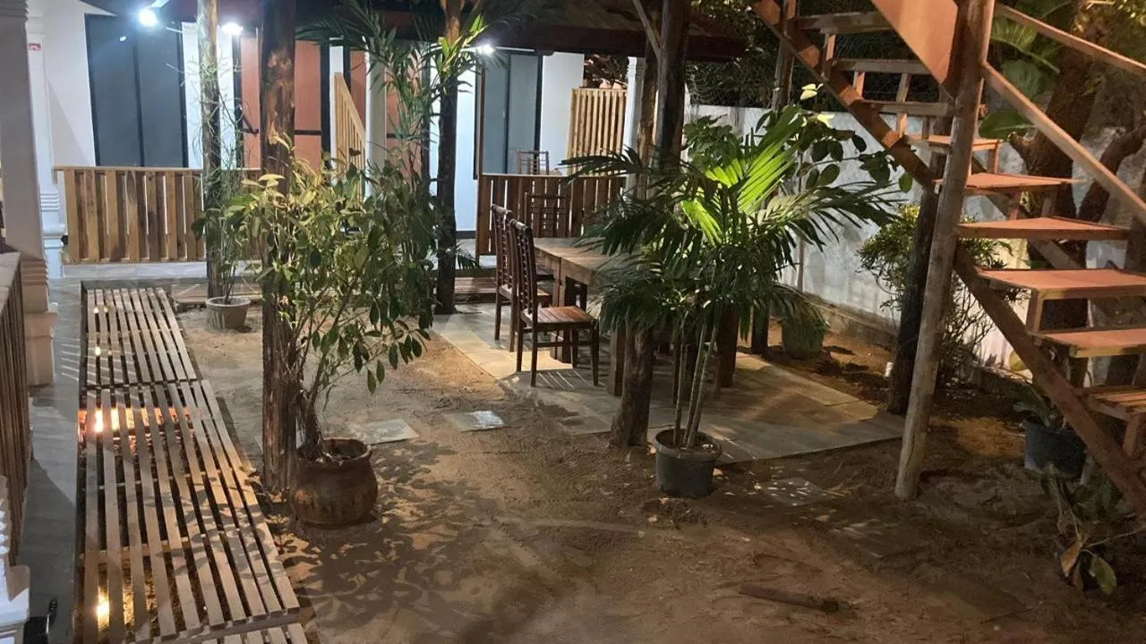 Dining area in Ceylon Beach haven Uppuveli