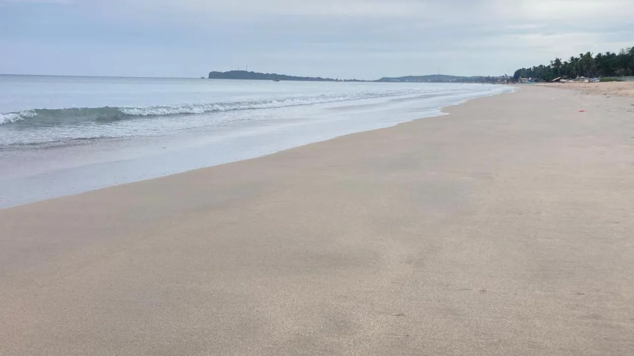 Ceylon Beach haven Uppuveli