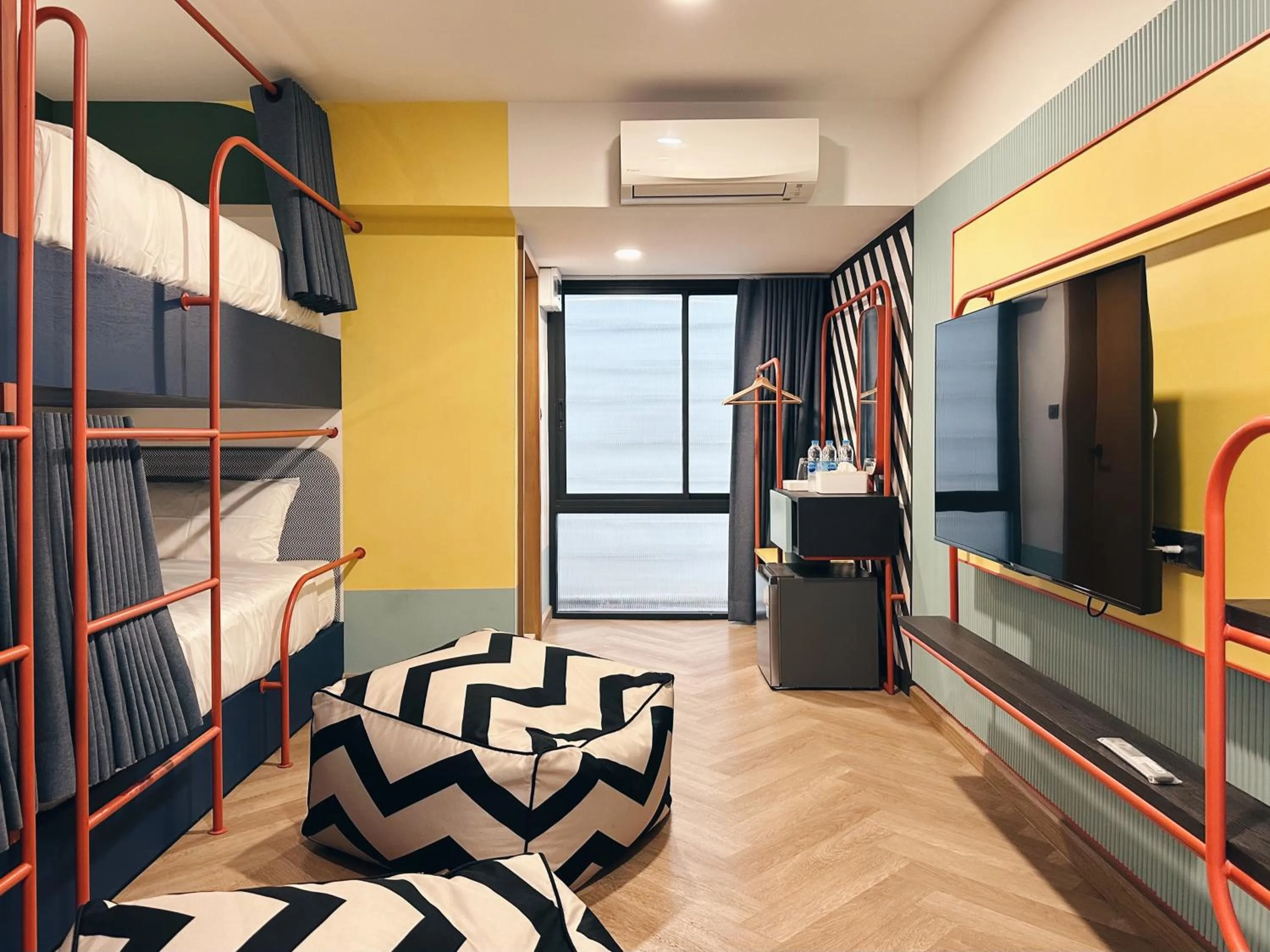 Photo of the whole room, Bed in Parcel Hotel Bangkok