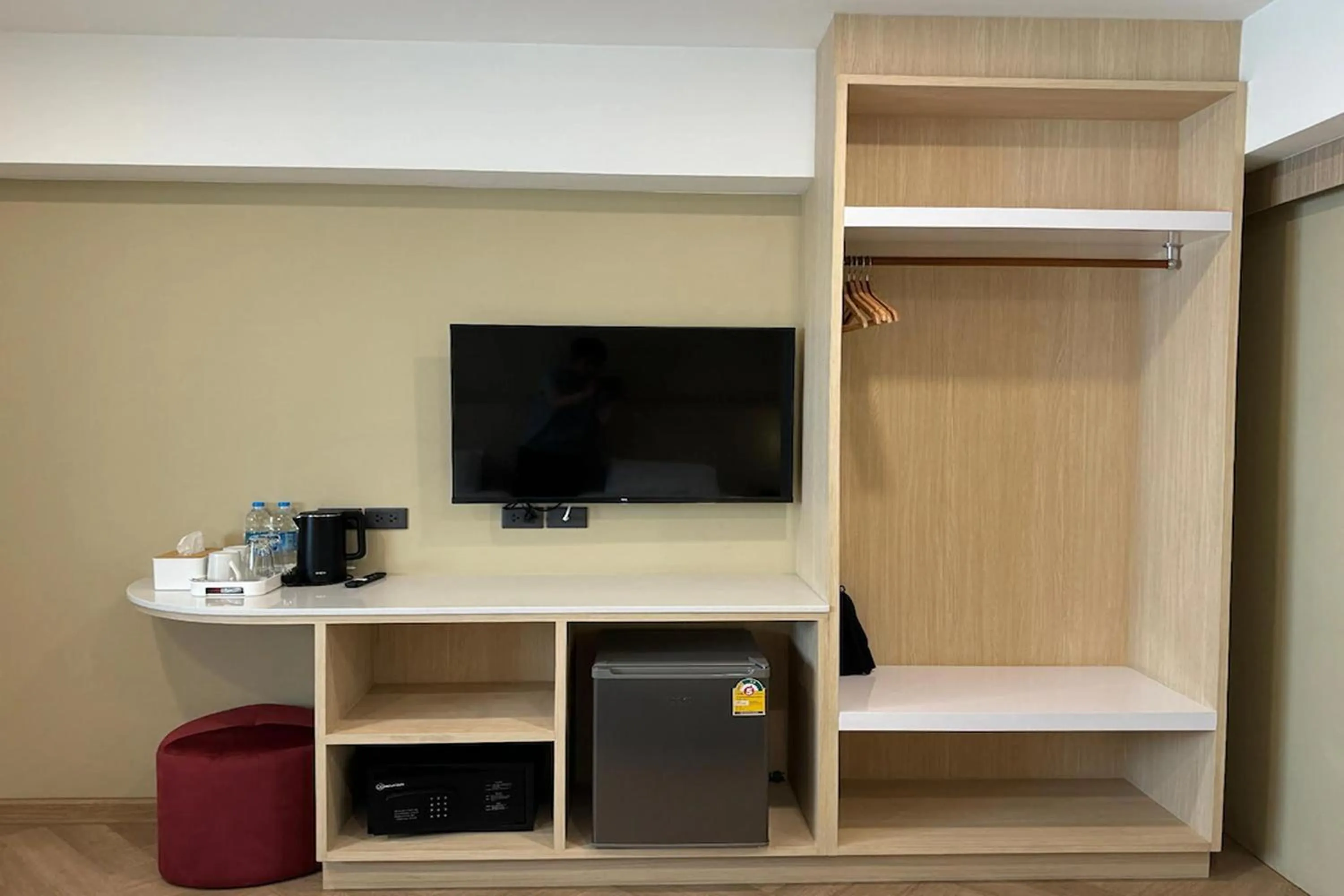 TV and multimedia in Parcel Hotel Bangkok