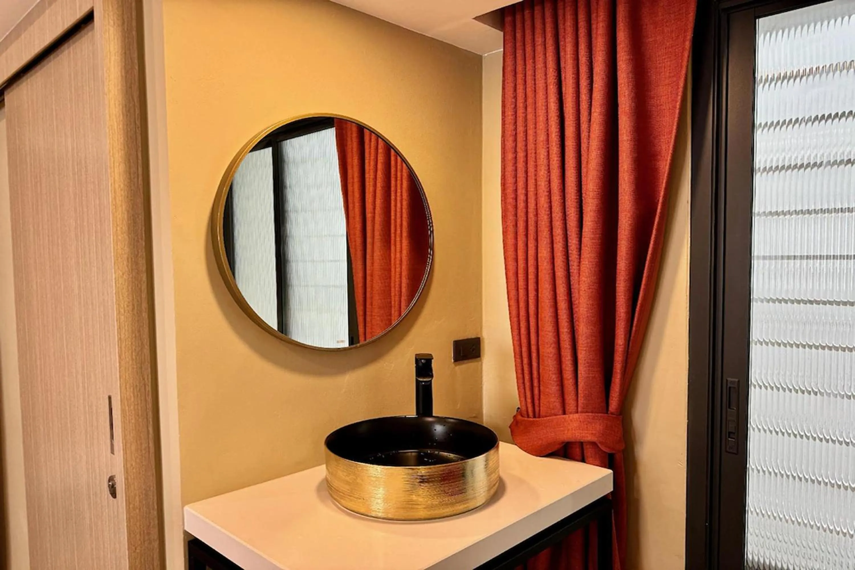 Bathroom in Parcel Hotel Bangkok