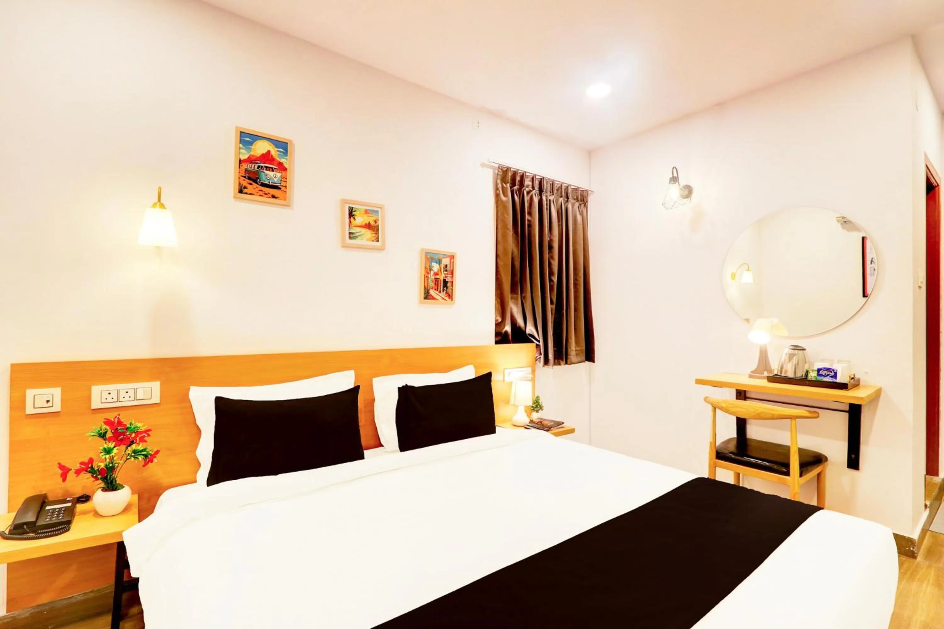 Bedroom, Bed in Super Townhouse CASA GRAND HIMAYATNAGAR