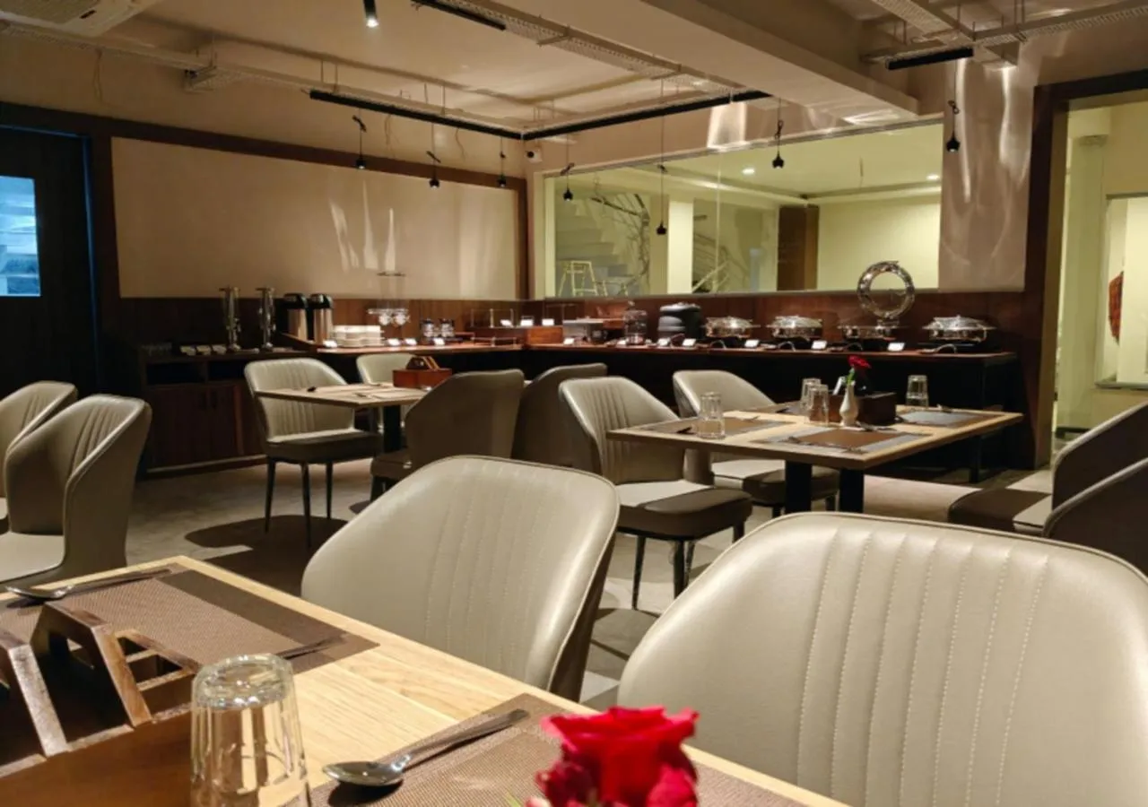 Restaurant/places to eat in Zip by Spree Hotels Shirdi - Walkable Distance from Sai Baba Temple