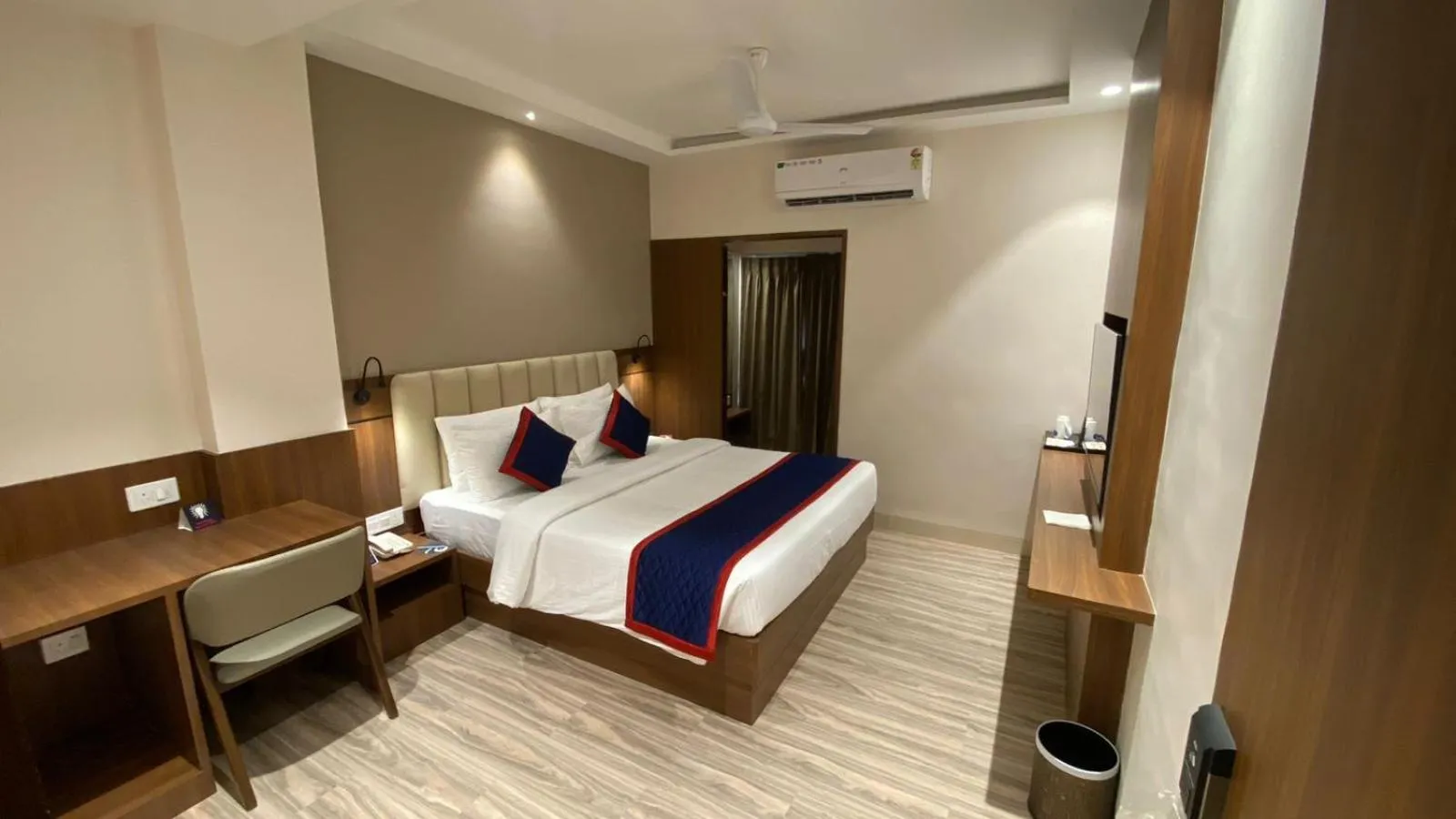 Bed in Zip by Spree Hotels Shirdi - Walkable Distance from Sai Baba Temple