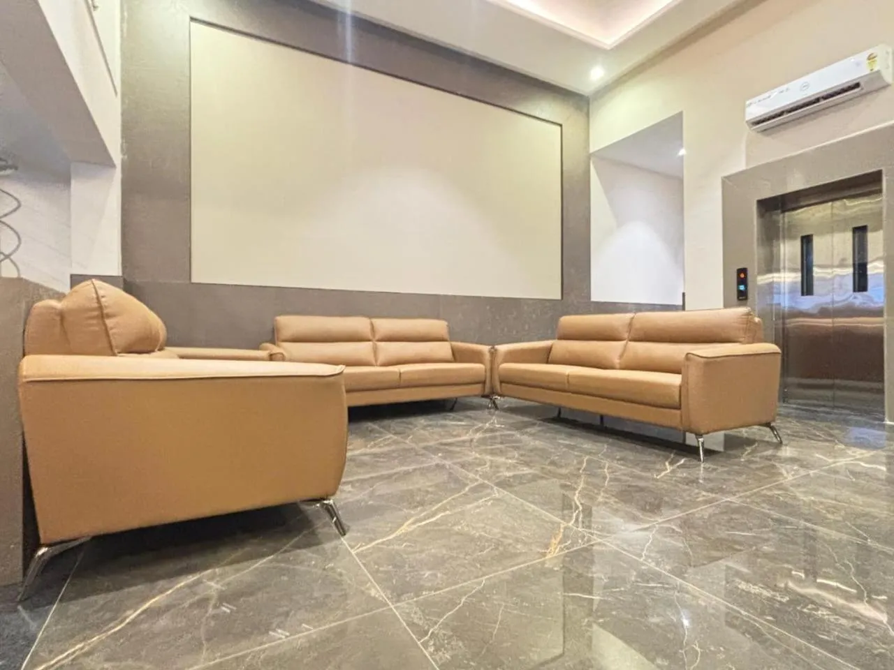 Lobby or reception in Zip by Spree Hotels Shirdi - Walkable Distance from Sai Baba Temple
