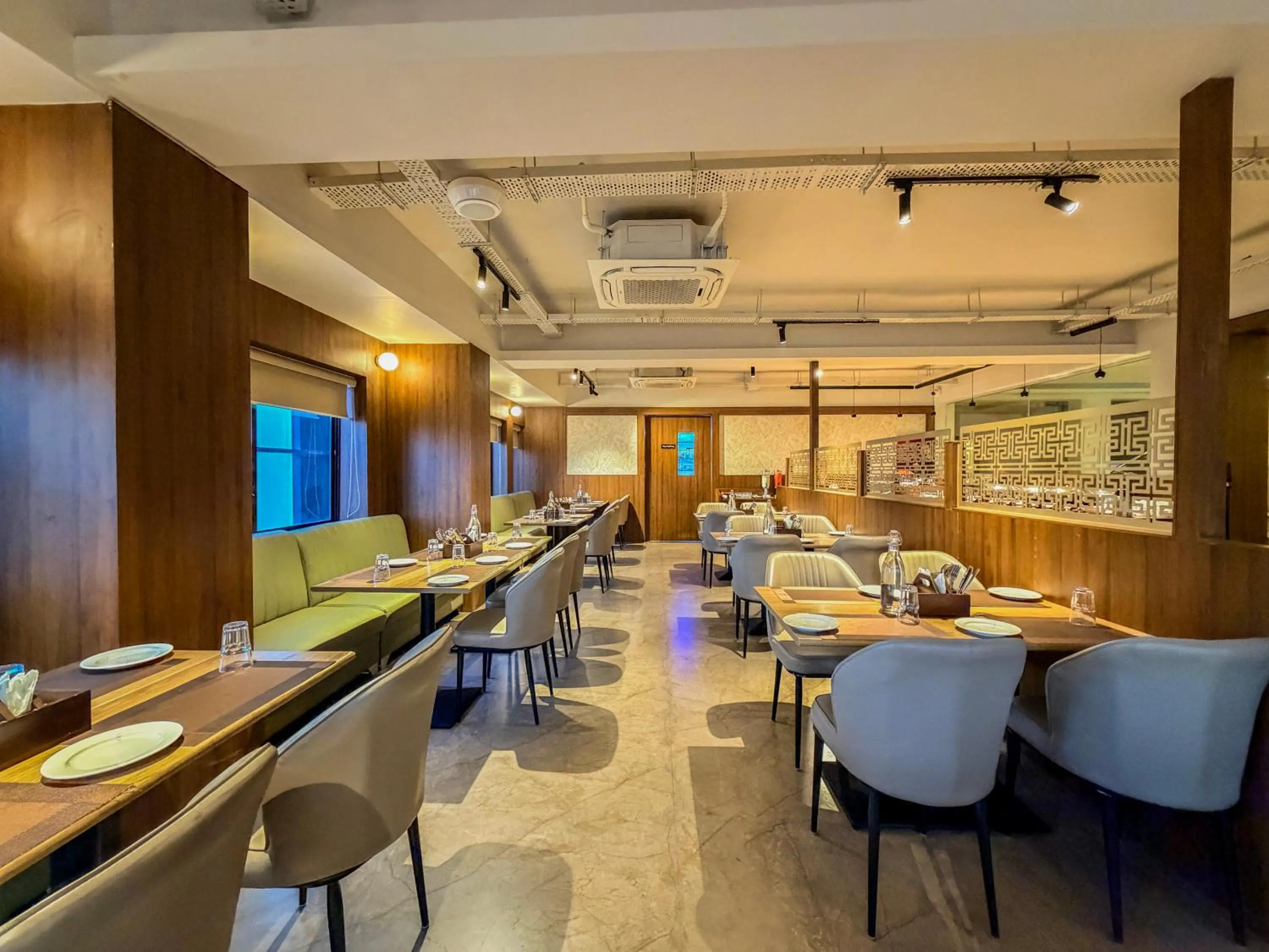 Restaurant/places to eat in Zip by Spree Hotels Shirdi - Walkable Distance from Sai Baba Temple