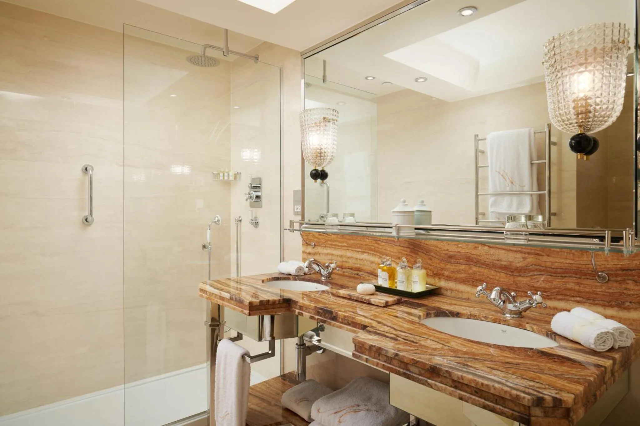 Bathroom in Milestone Hotel Kensington