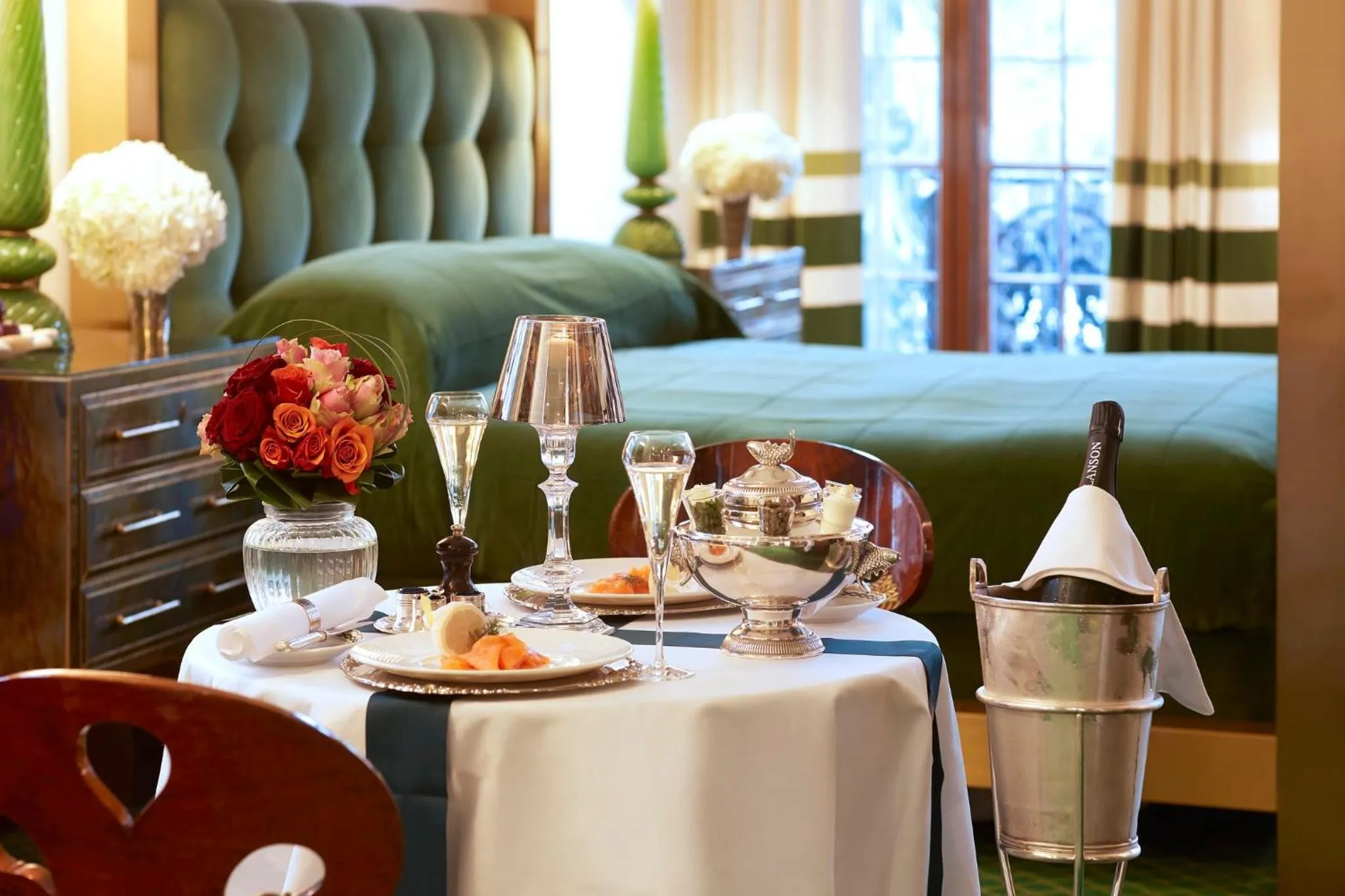 Food and drinks in Milestone Hotel Kensington