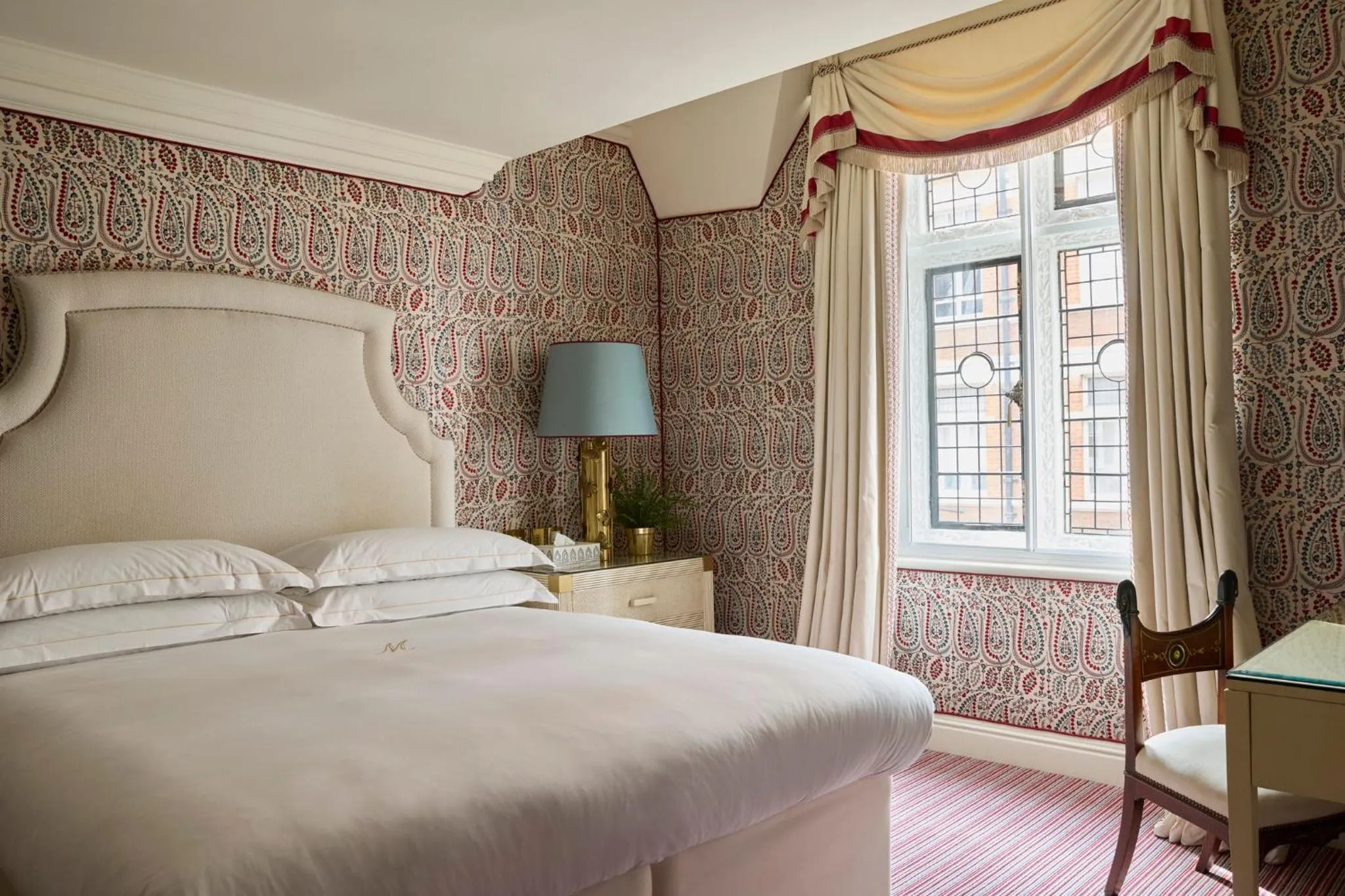 Photo of the whole room, Bed in Milestone Hotel Kensington