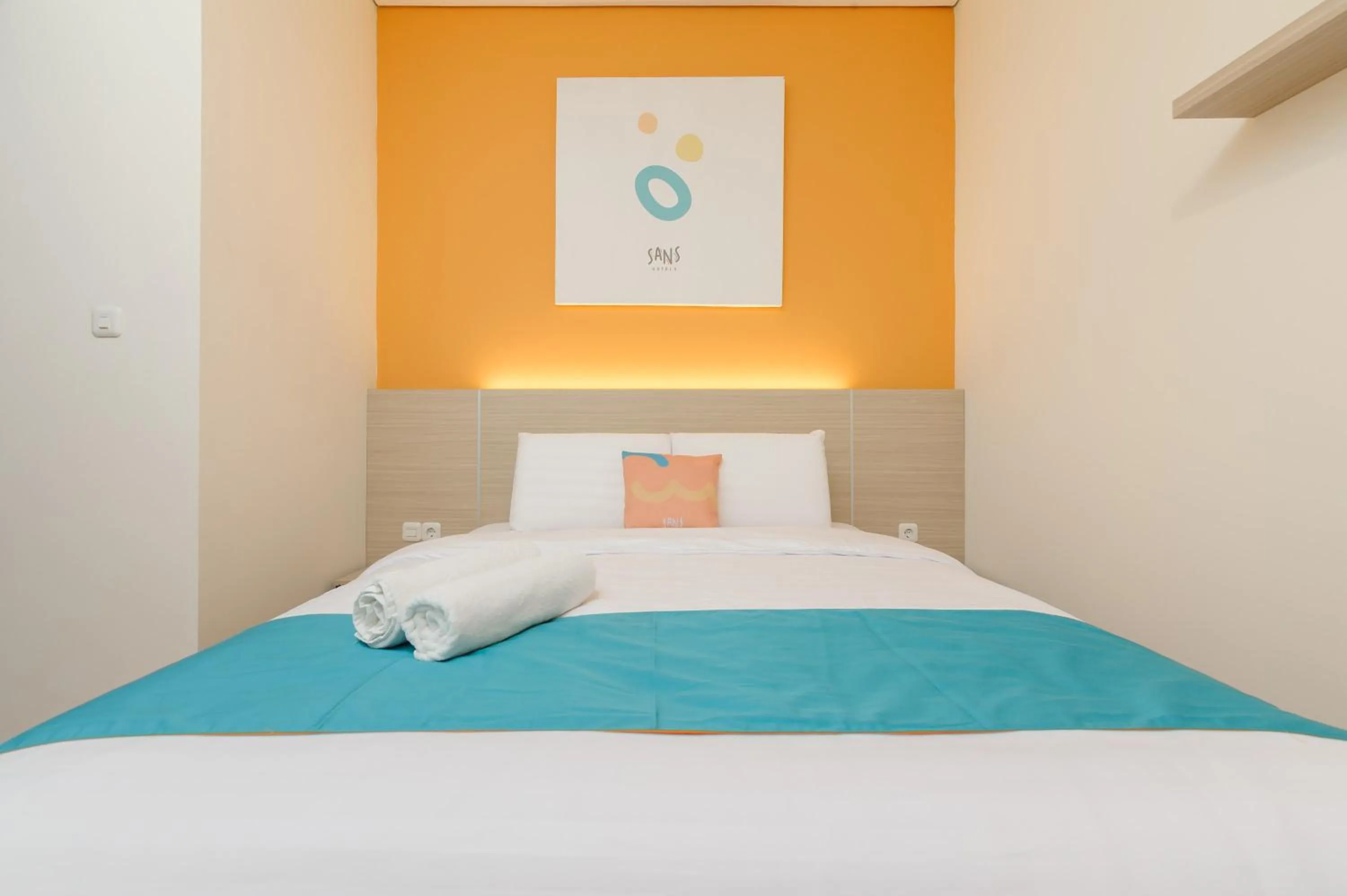 Bedroom, Bed in Sans Hotel Tajur Bogor