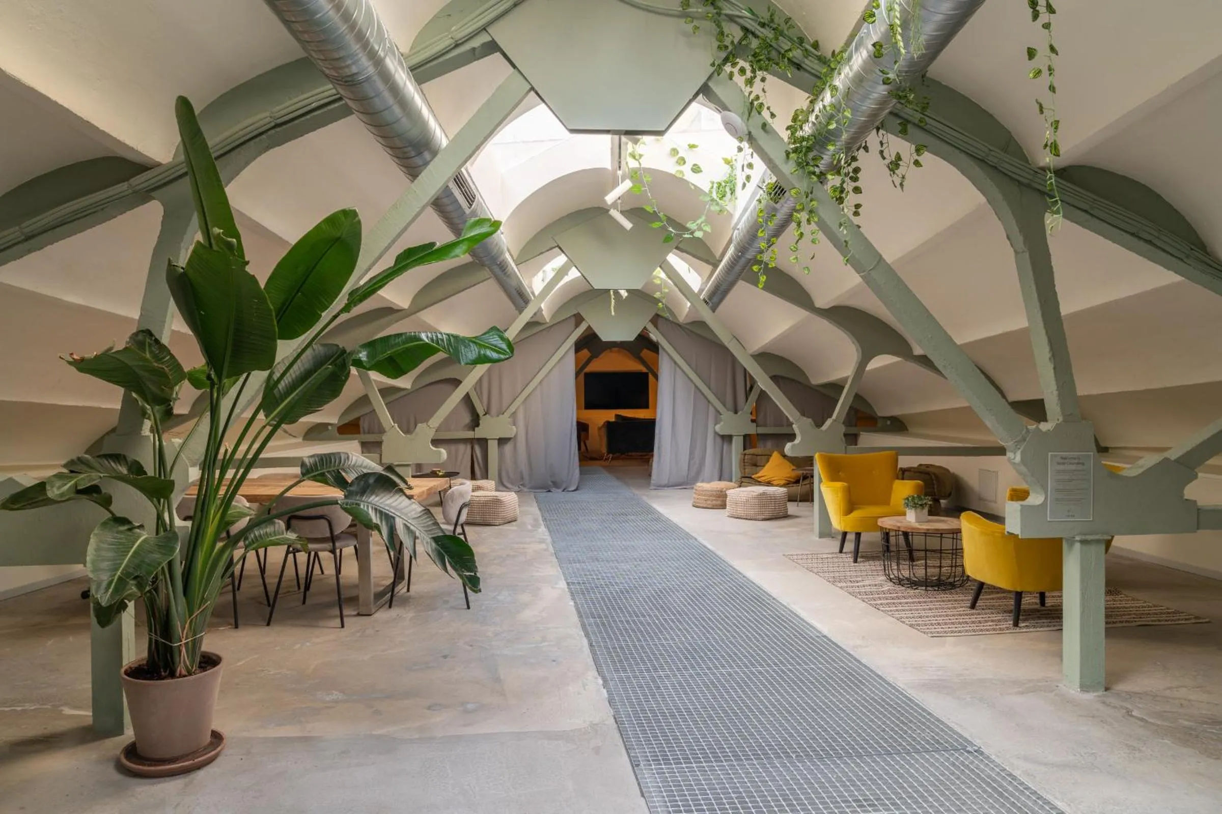 Ola Living Hostal Tetuan