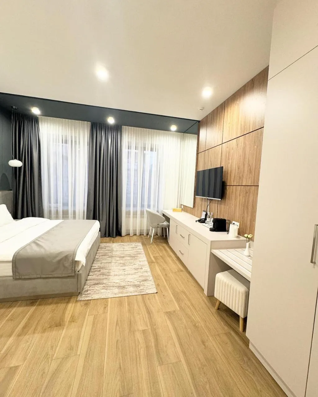 Bedroom, Bed in Ser In Hotel