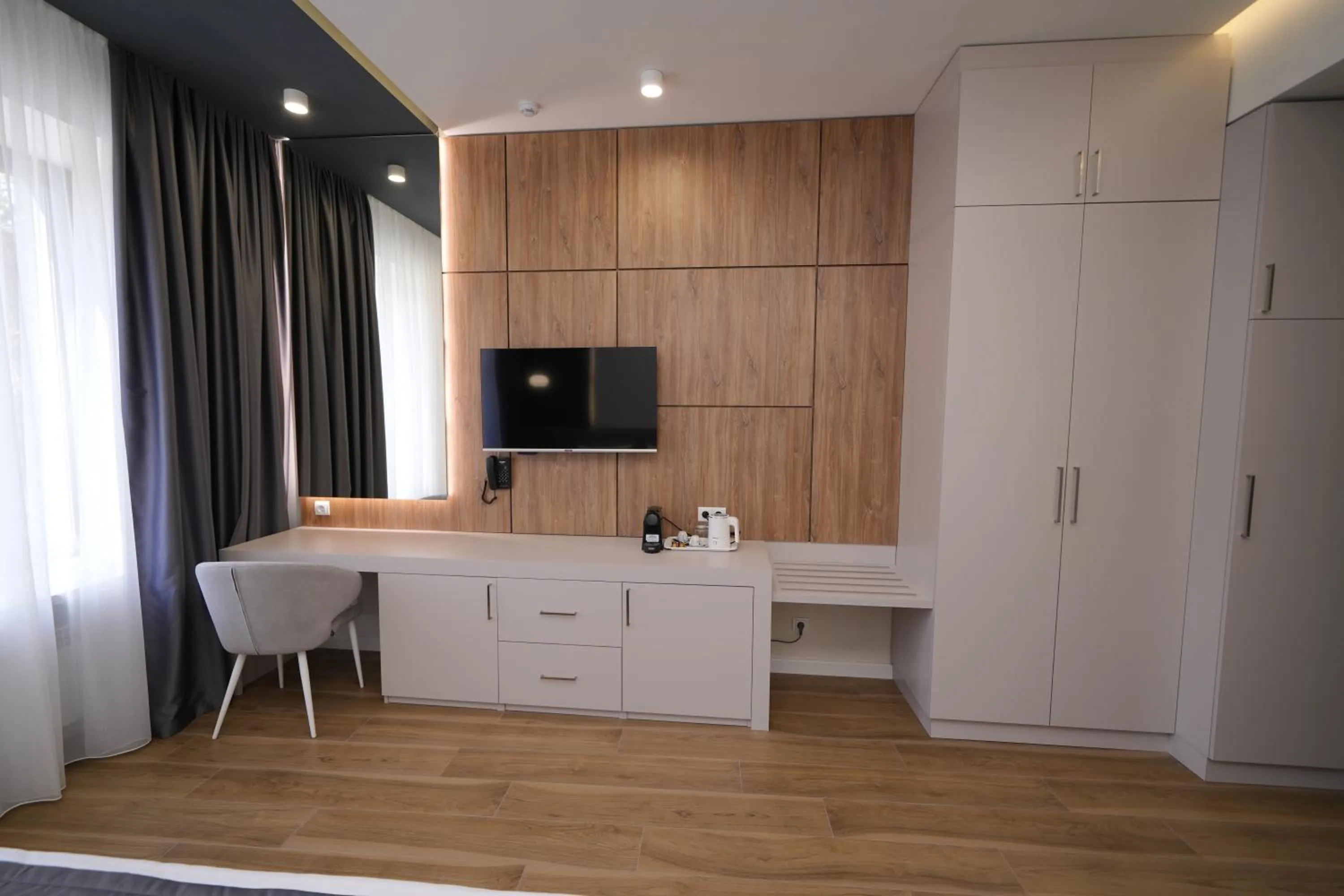 TV and multimedia in Ser In Hotel