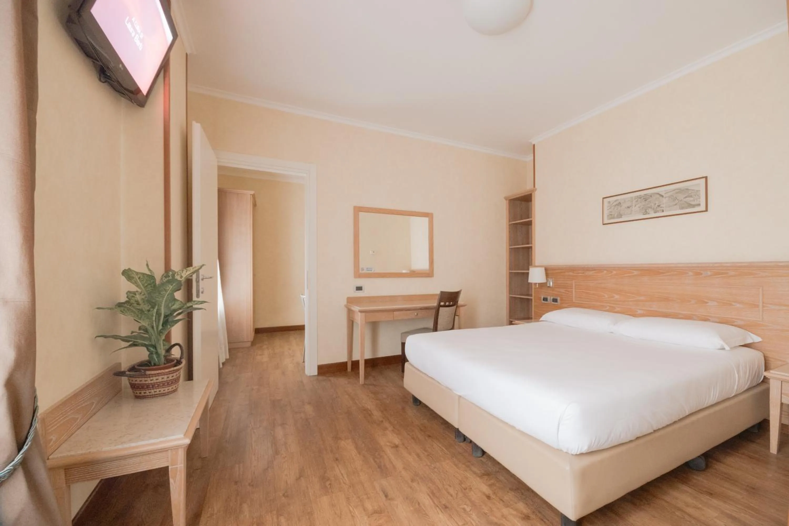 Bedroom, Bed in Green Hotel Poggio Regillo