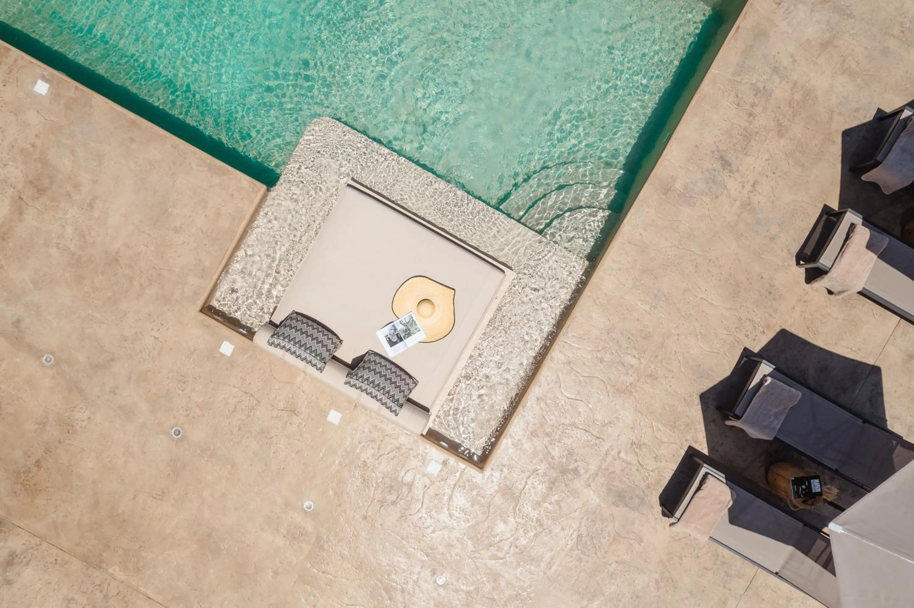 Shower in Thalelion 3 bedroom Villas with private pool and Jacuzzi