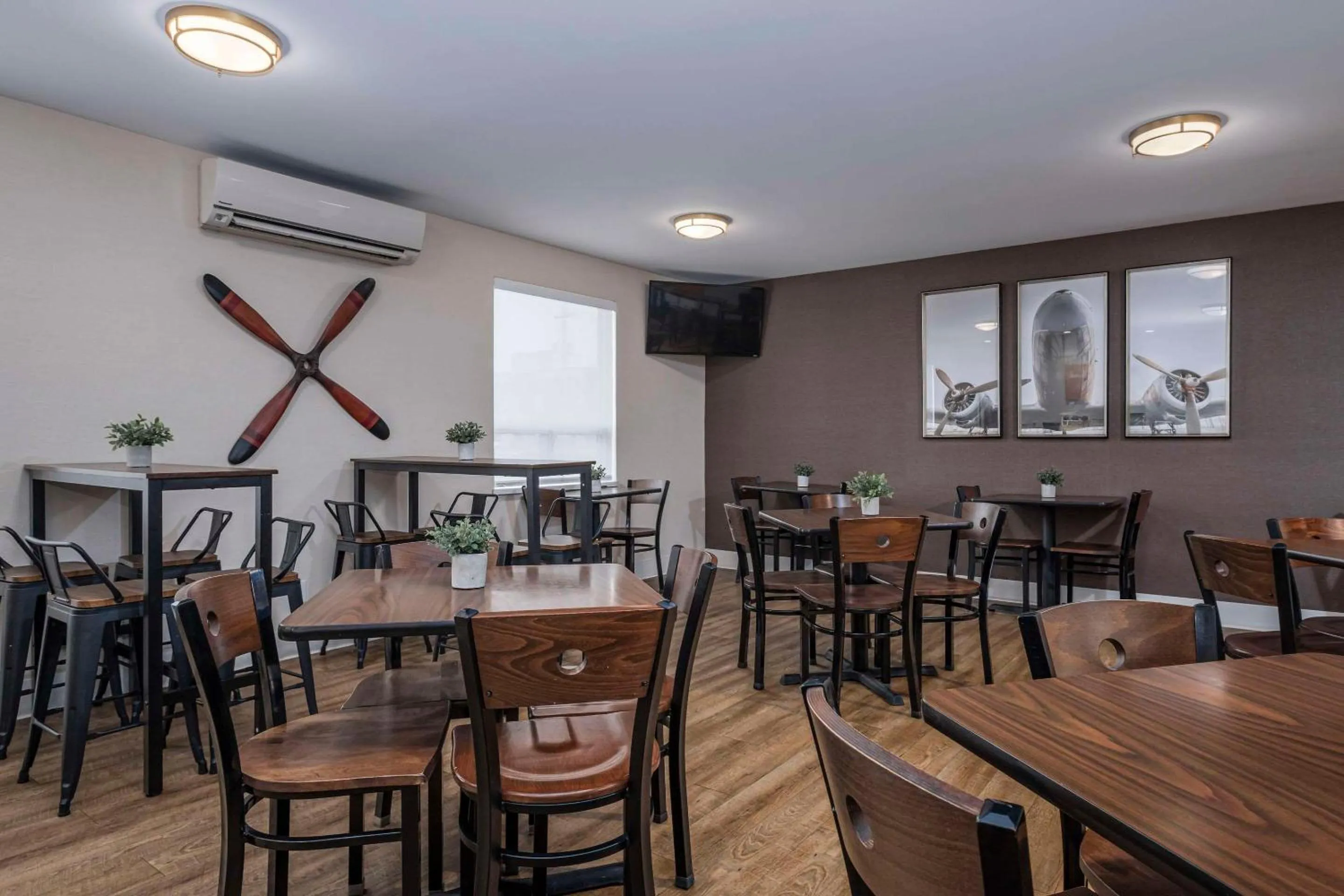 Breakfast in Comfort Inn - Gander