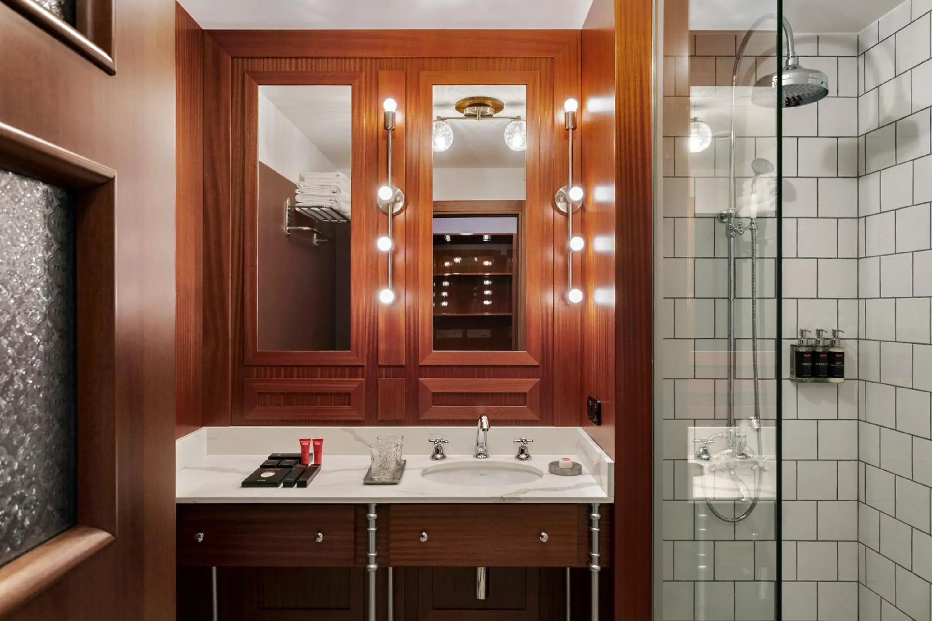 Standard Twin Room in Hotel Afisha Standard Twin Room in Hotel Afisha