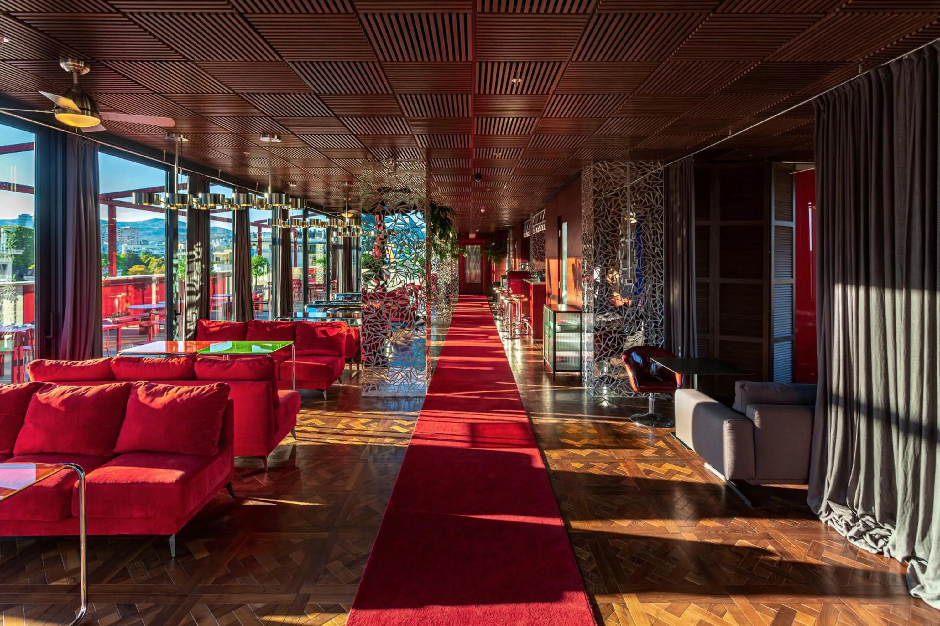 Restaurant/places to eat in Hotel Afisha