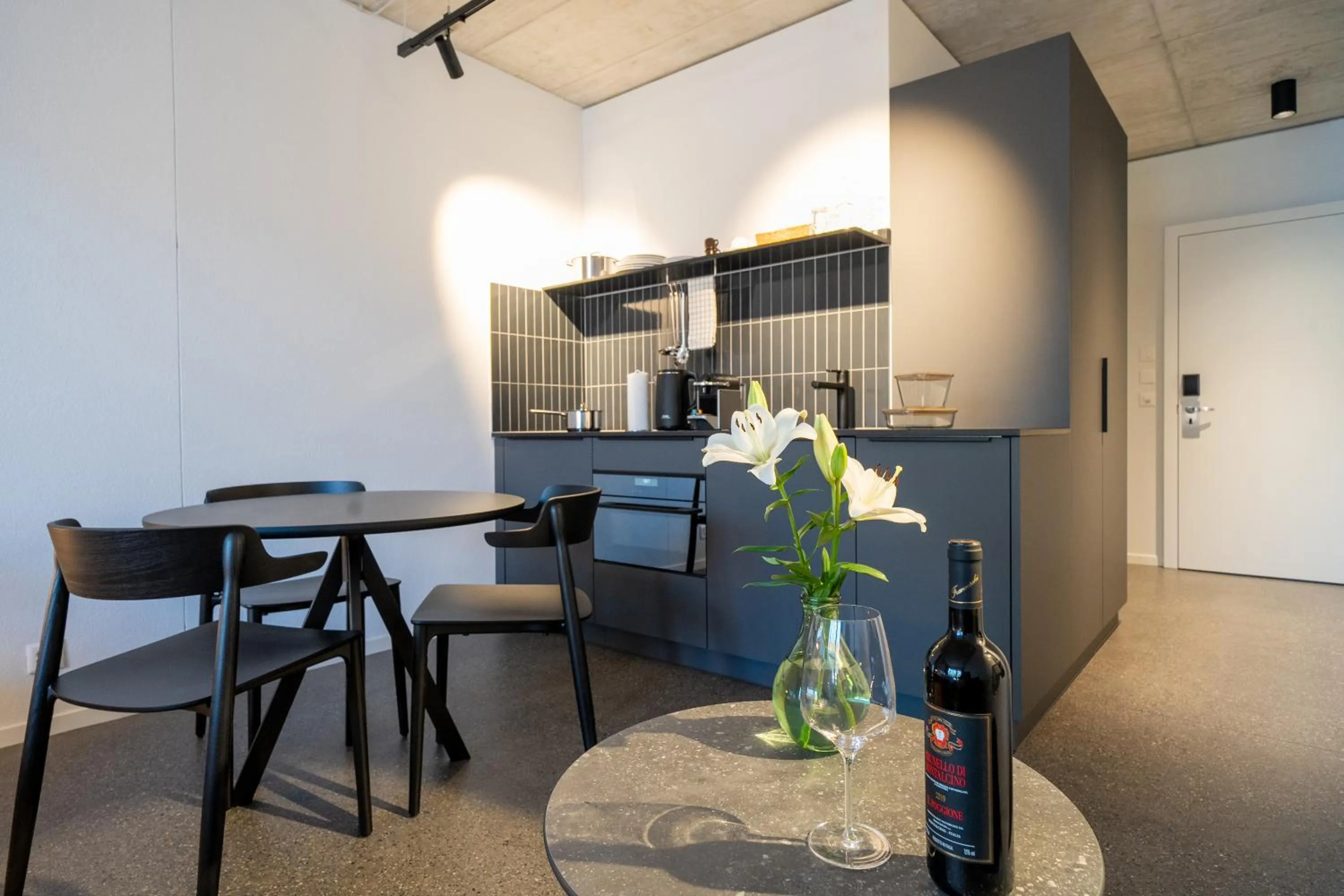 Kitchen or kitchenette in Aparthotel Il Momento Bern Expo