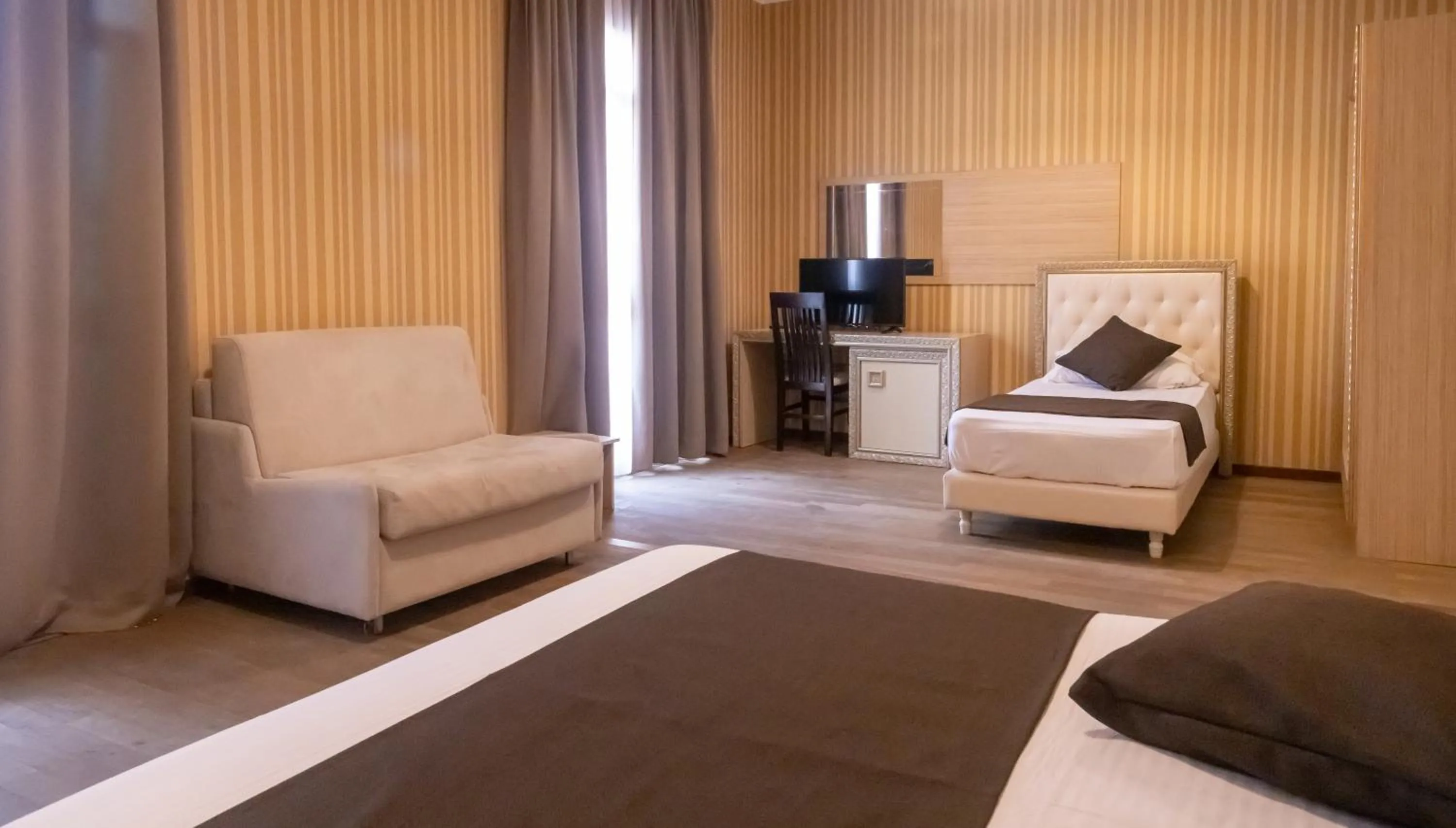 Photo of the whole room, Bed in AMH Hotel Durres