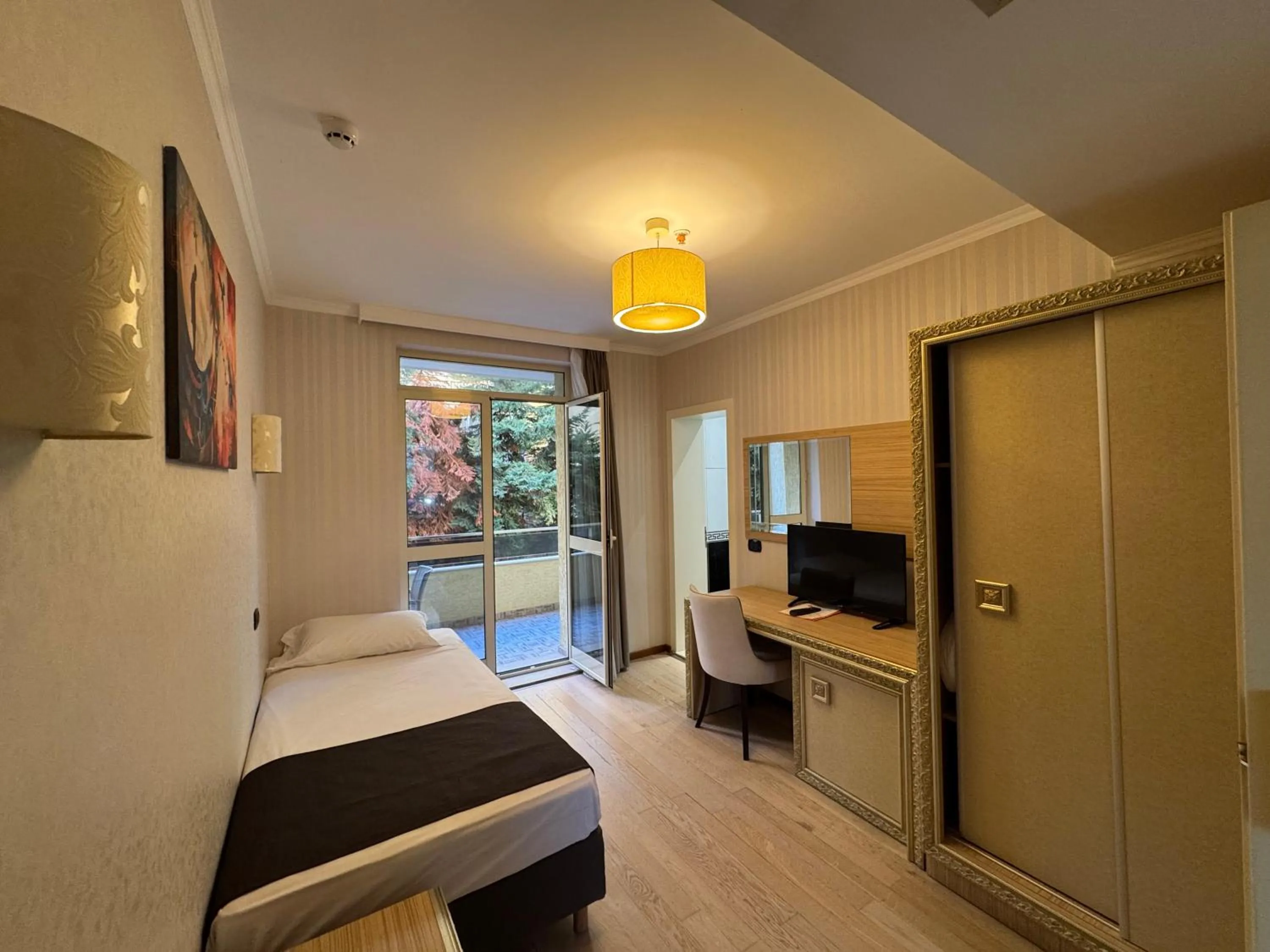 Bed in AMH Hotel Durres