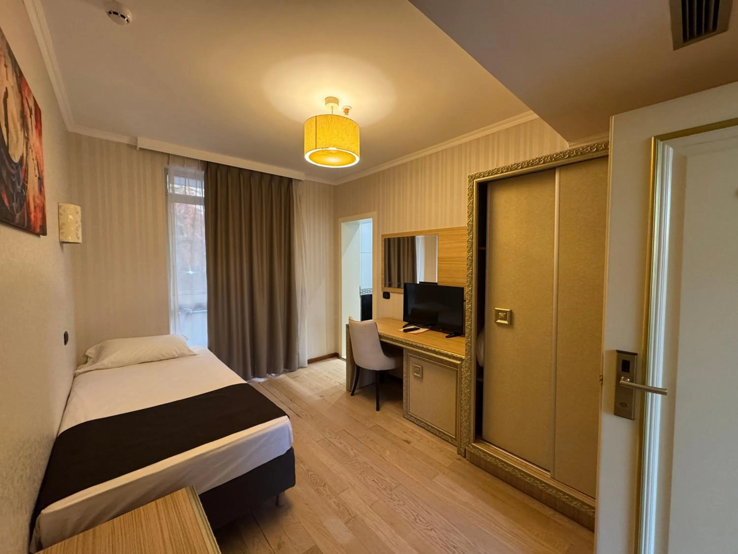 Bed in AMH Hotel Durres